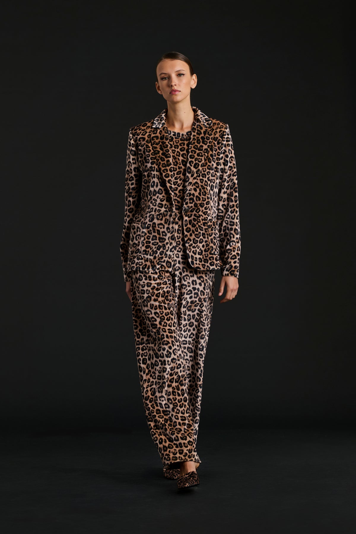 Leopard print jersey blazer