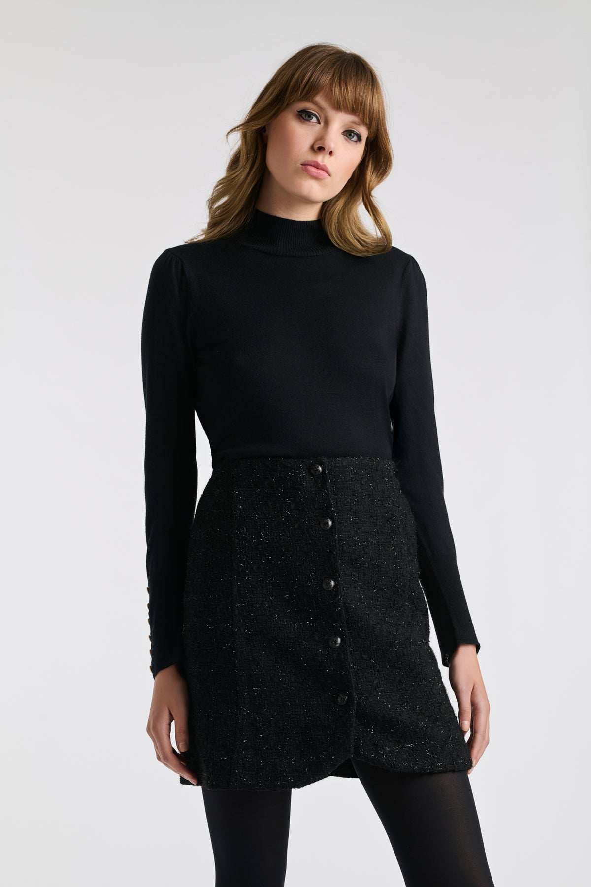 Buttoned tweed pencil skirt