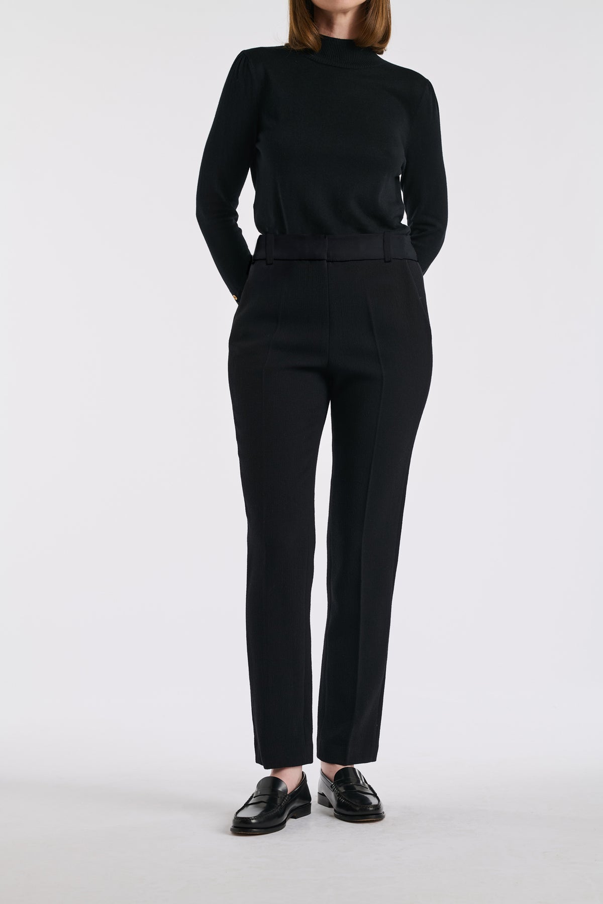 Pantalon cigarette en microfibre