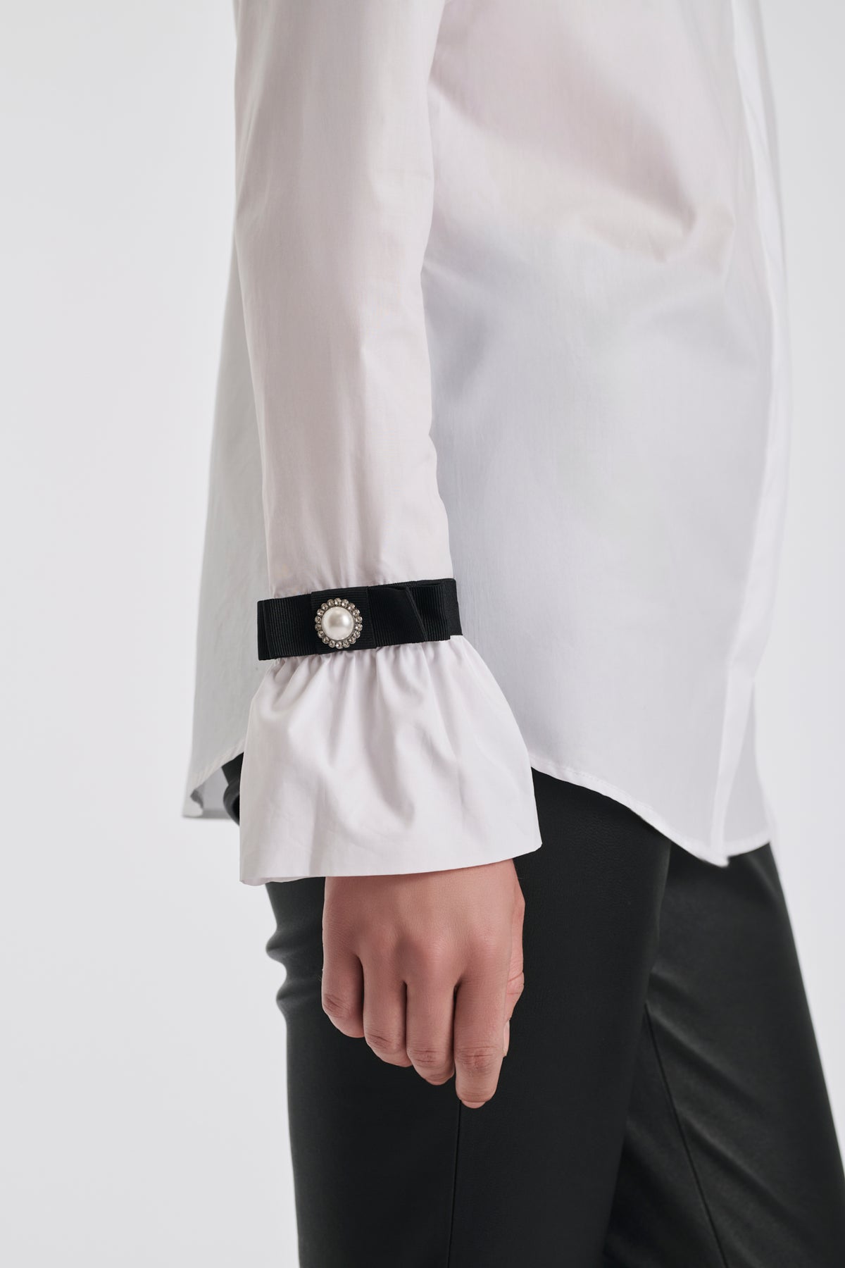 Poplin shirt with grosgrain details