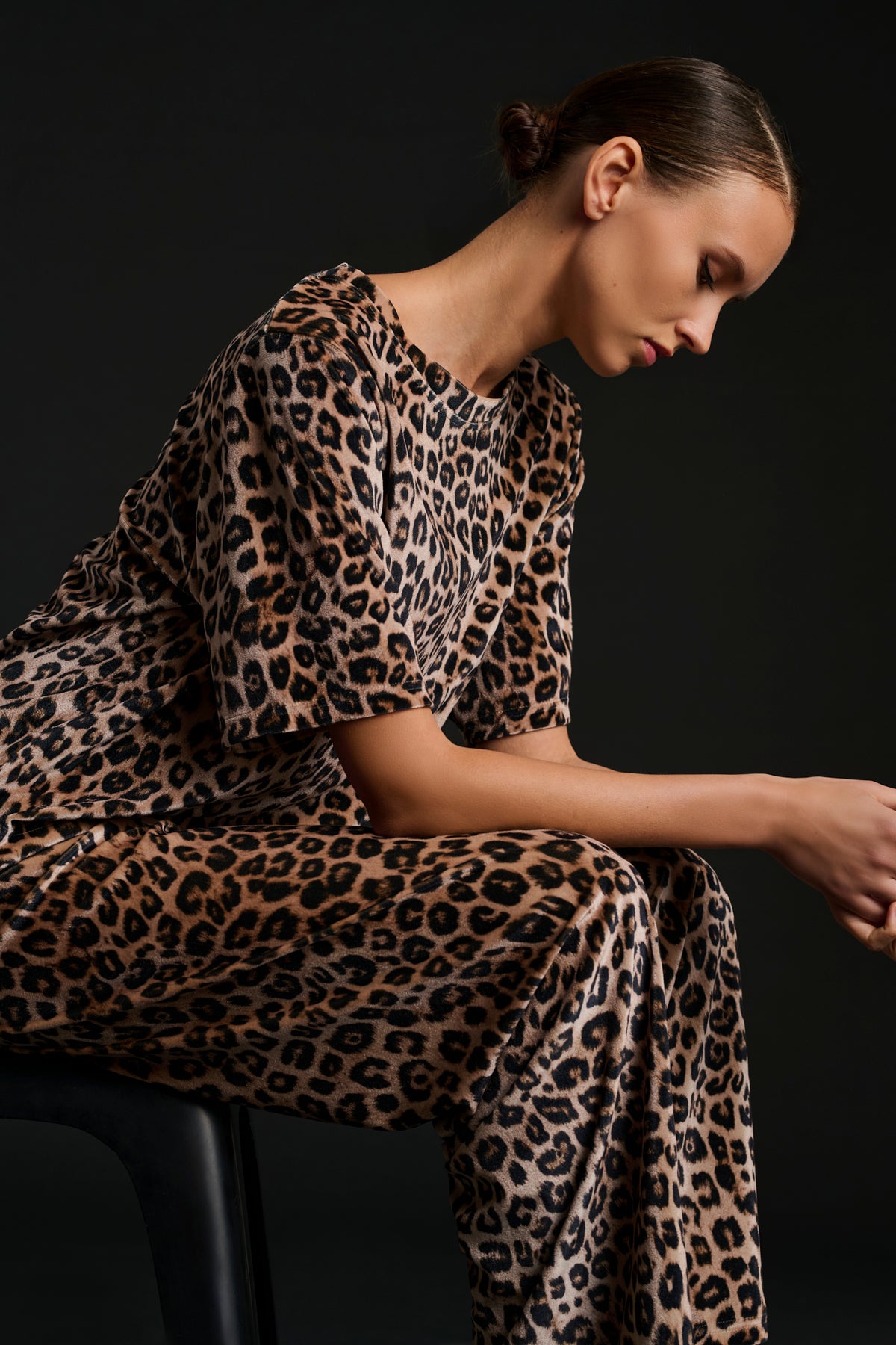 Leopard print velvet T-shirt