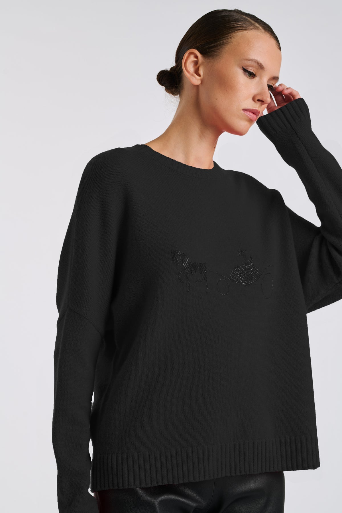 Cashmere jumper with rhinestone logo