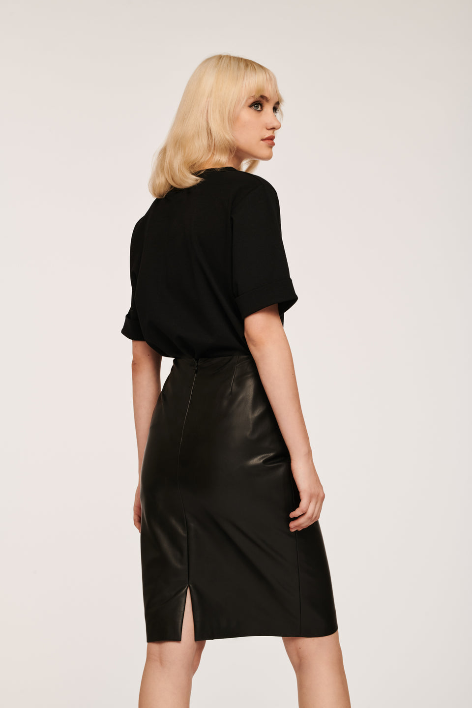 Jupe droite en cuir vegan