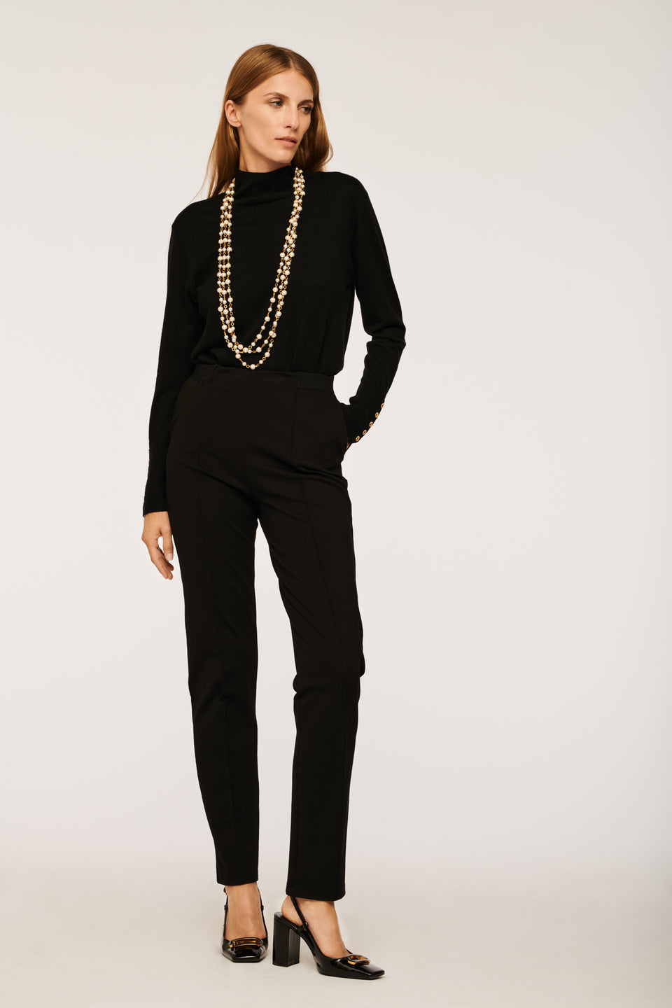 Pantalon cigarette élastiqué en jersey