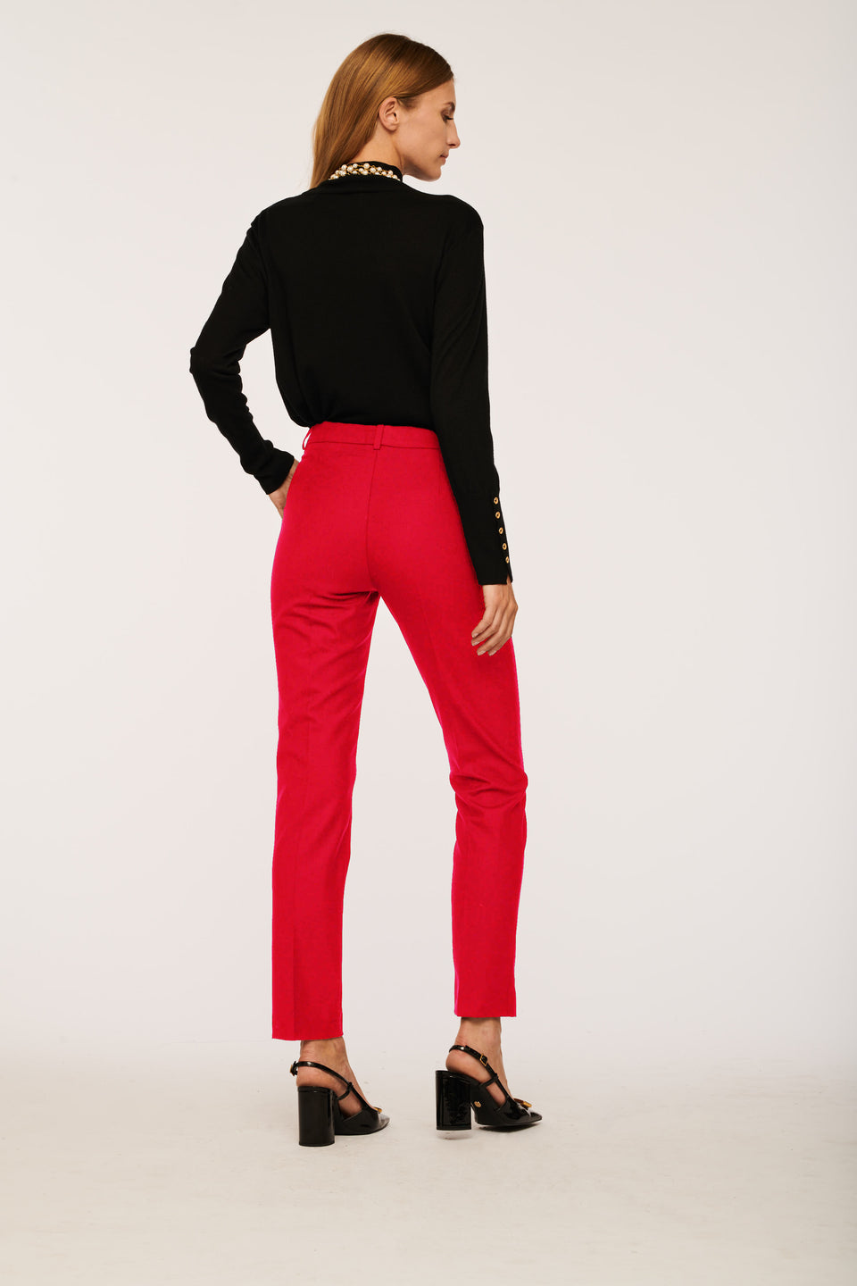 Pantalon cigarette en crêpe de laine