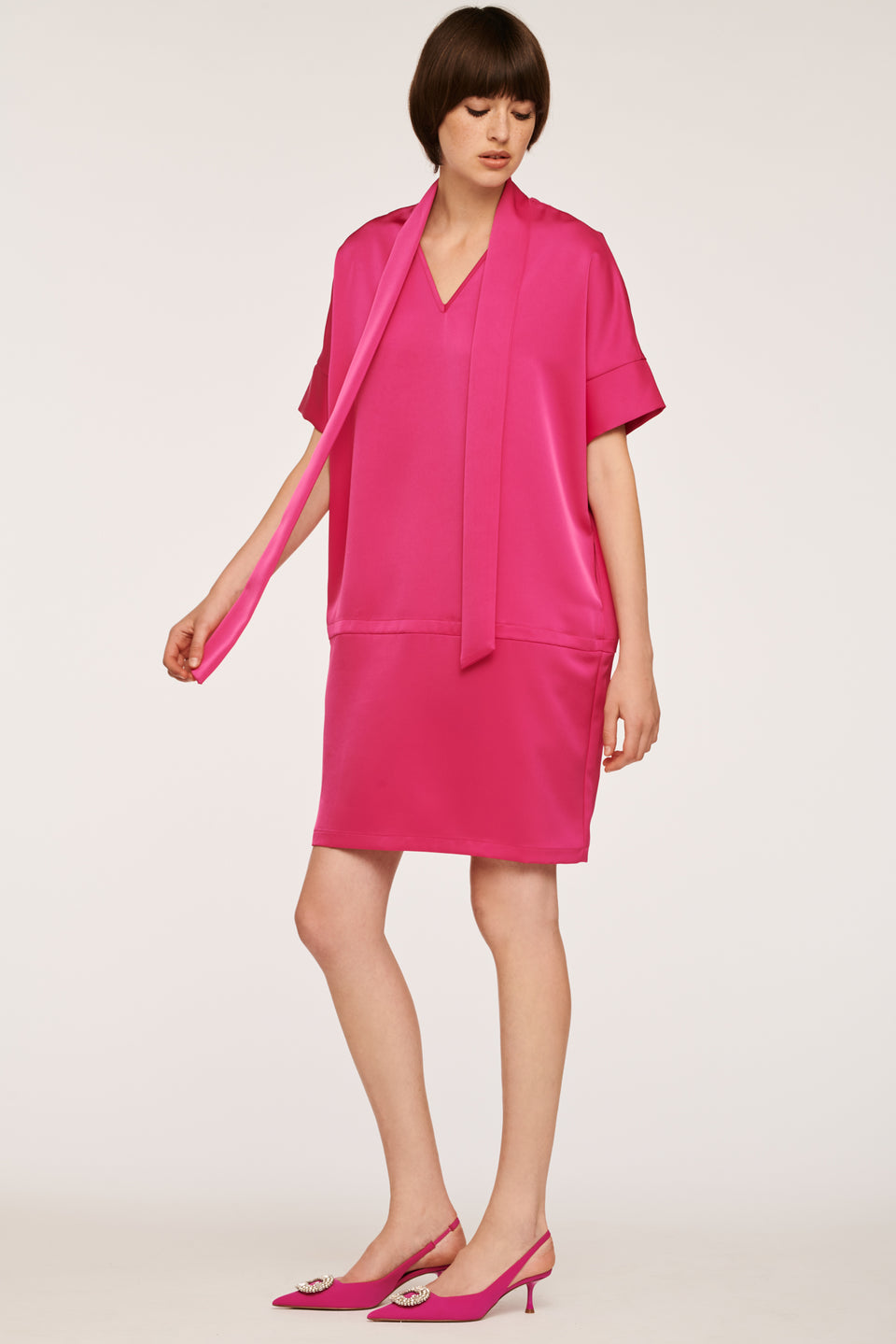 Robe cocktail en satin