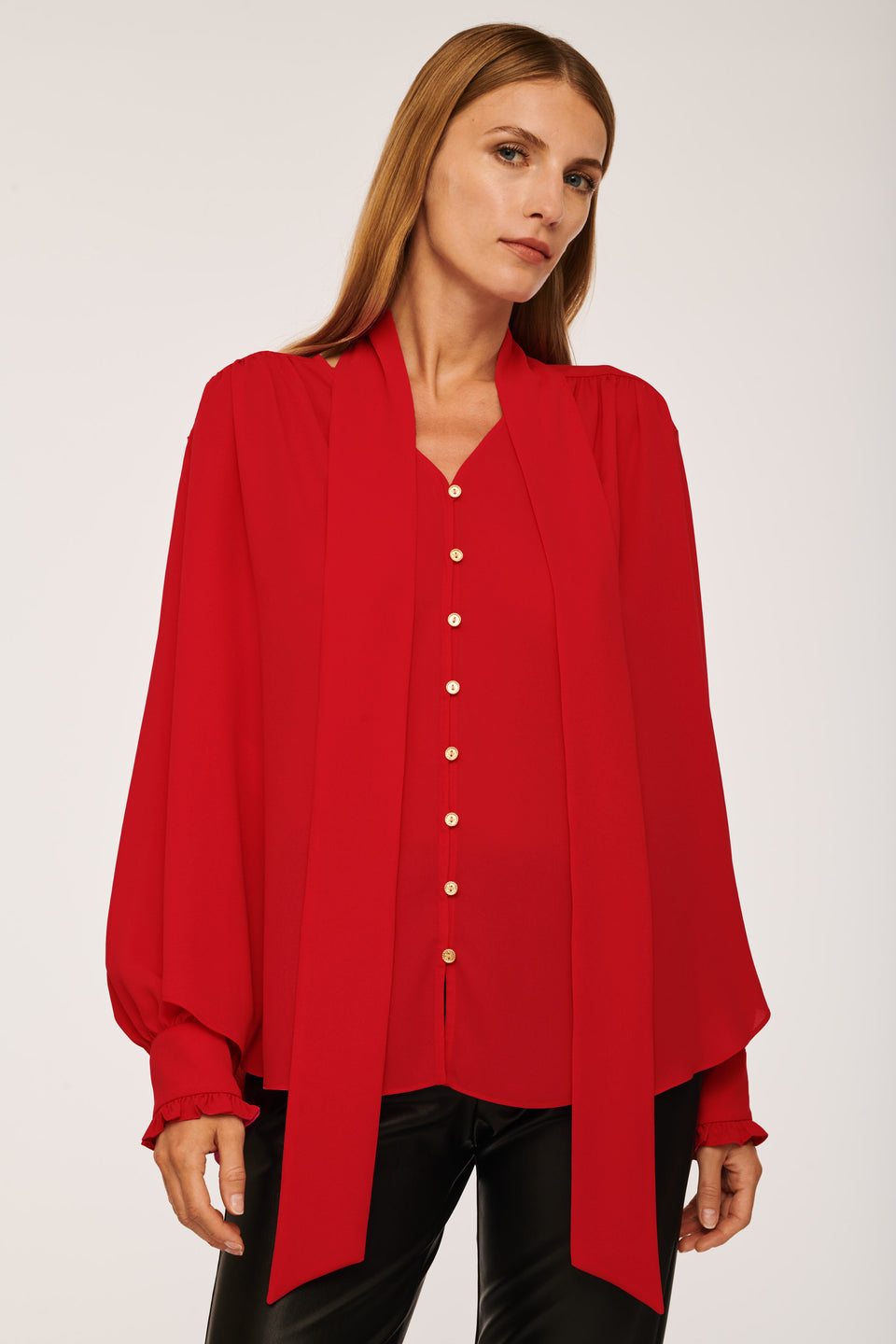 Chemise lavalliére