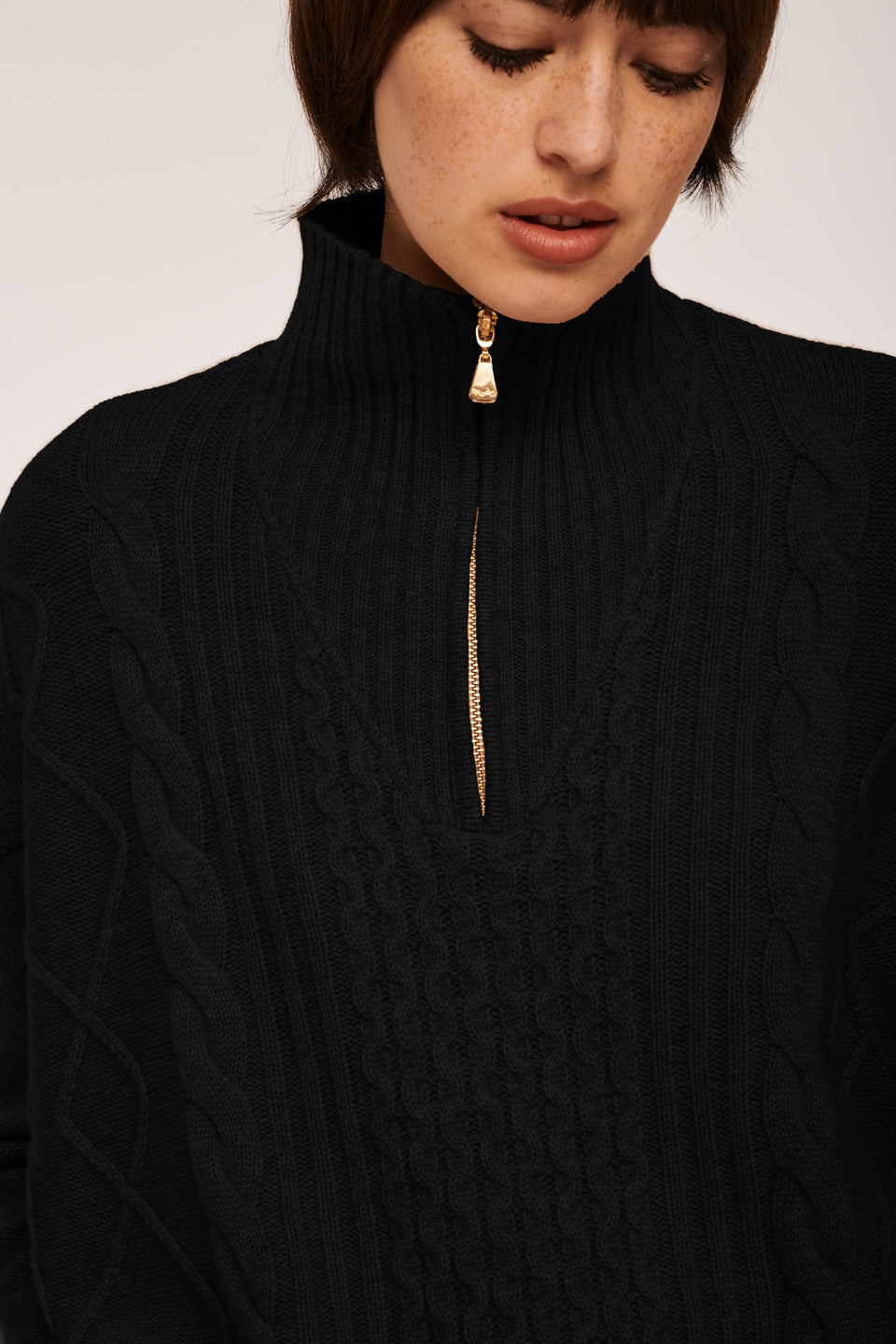 Pull en maille torsadée