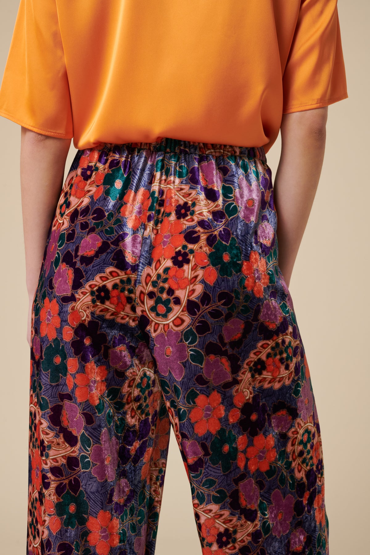 Pantalon en velours imprimé