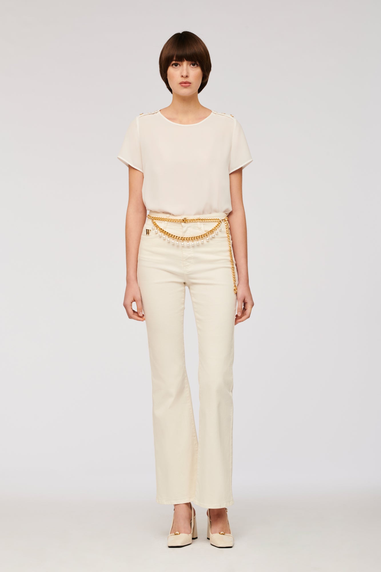 Adjustable chain belt