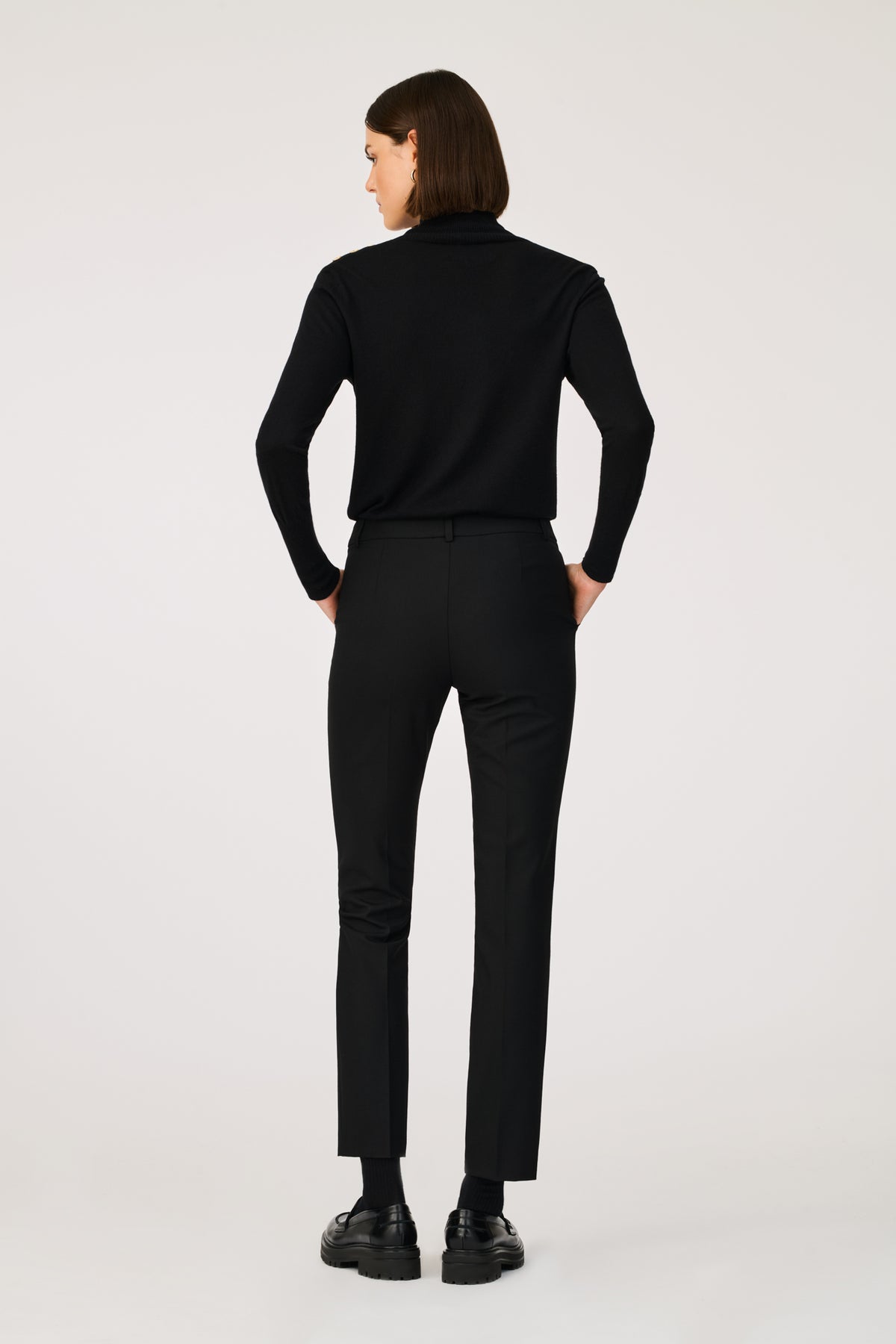 Pantalon cigarette en microfibre