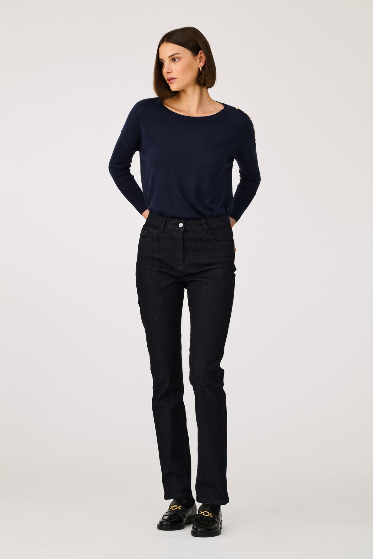 Straight-leg jeans 