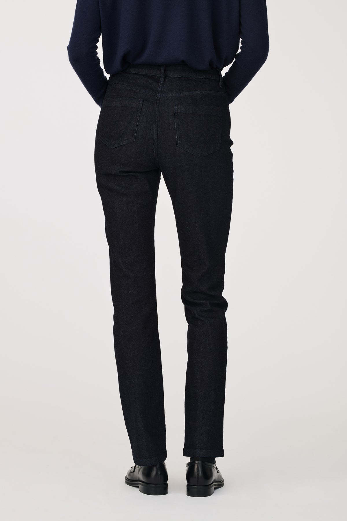 Straight-leg jeans 