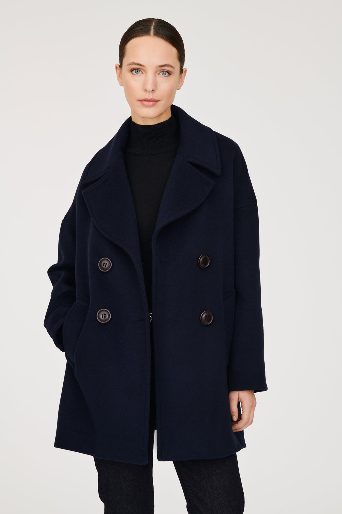 Pea coat in wool and cashmere