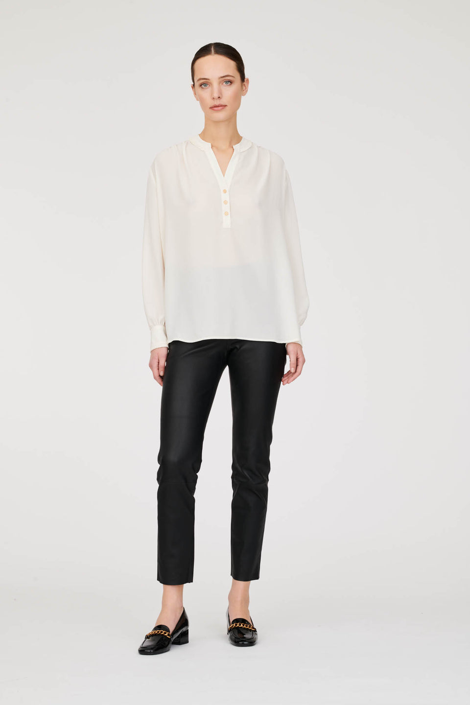 Blouse fluide en crêpe