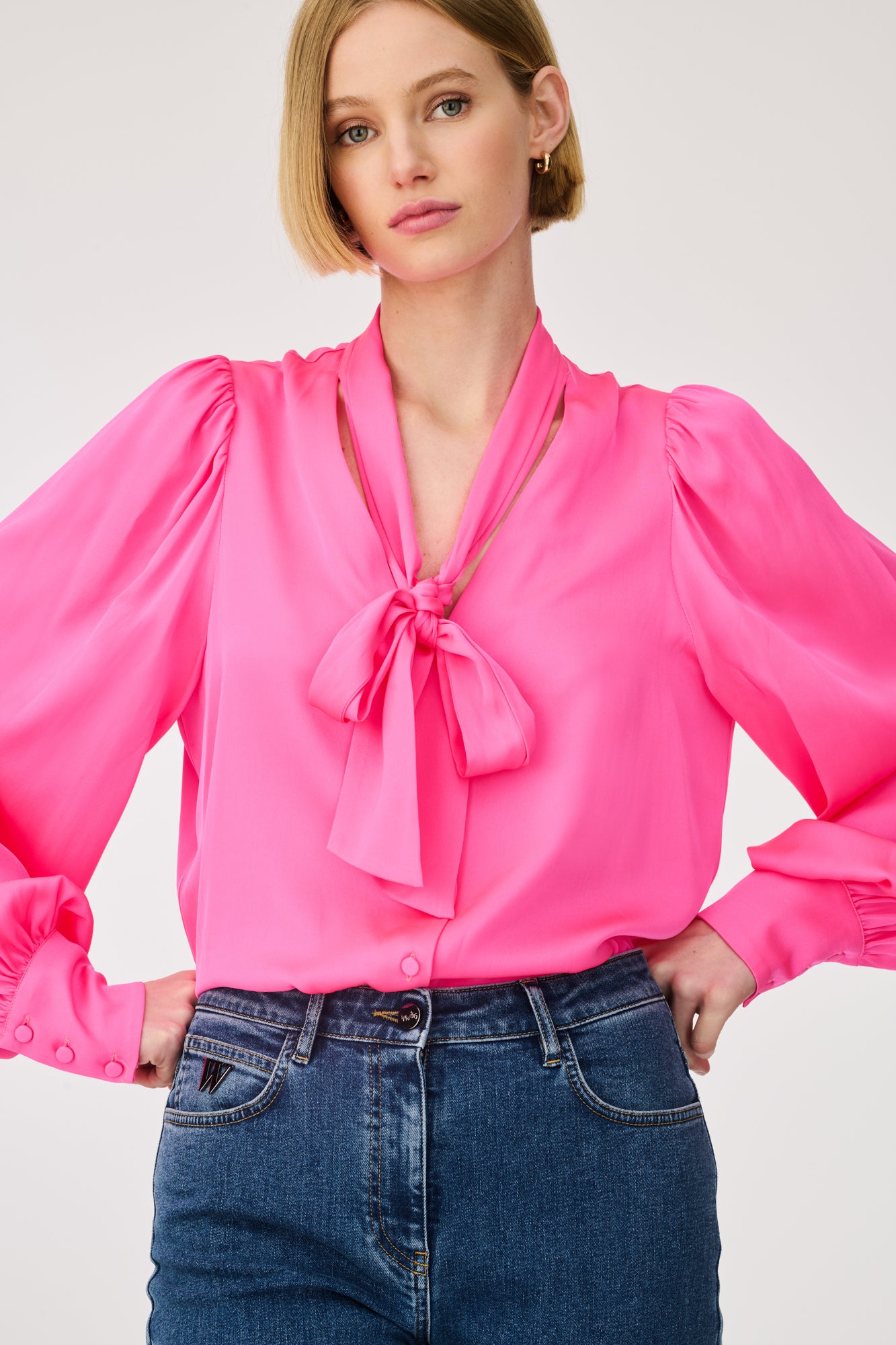 Pussy bow shirt