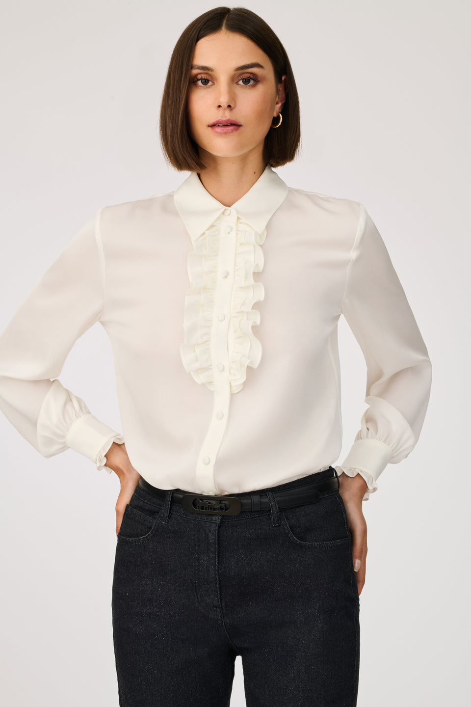 Chemise à jabot en soie