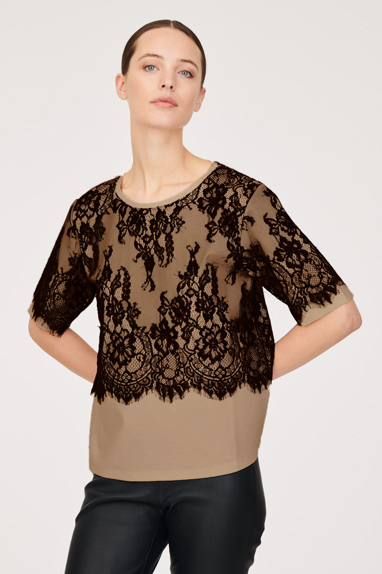 T-shirt bi-matière en dentelle