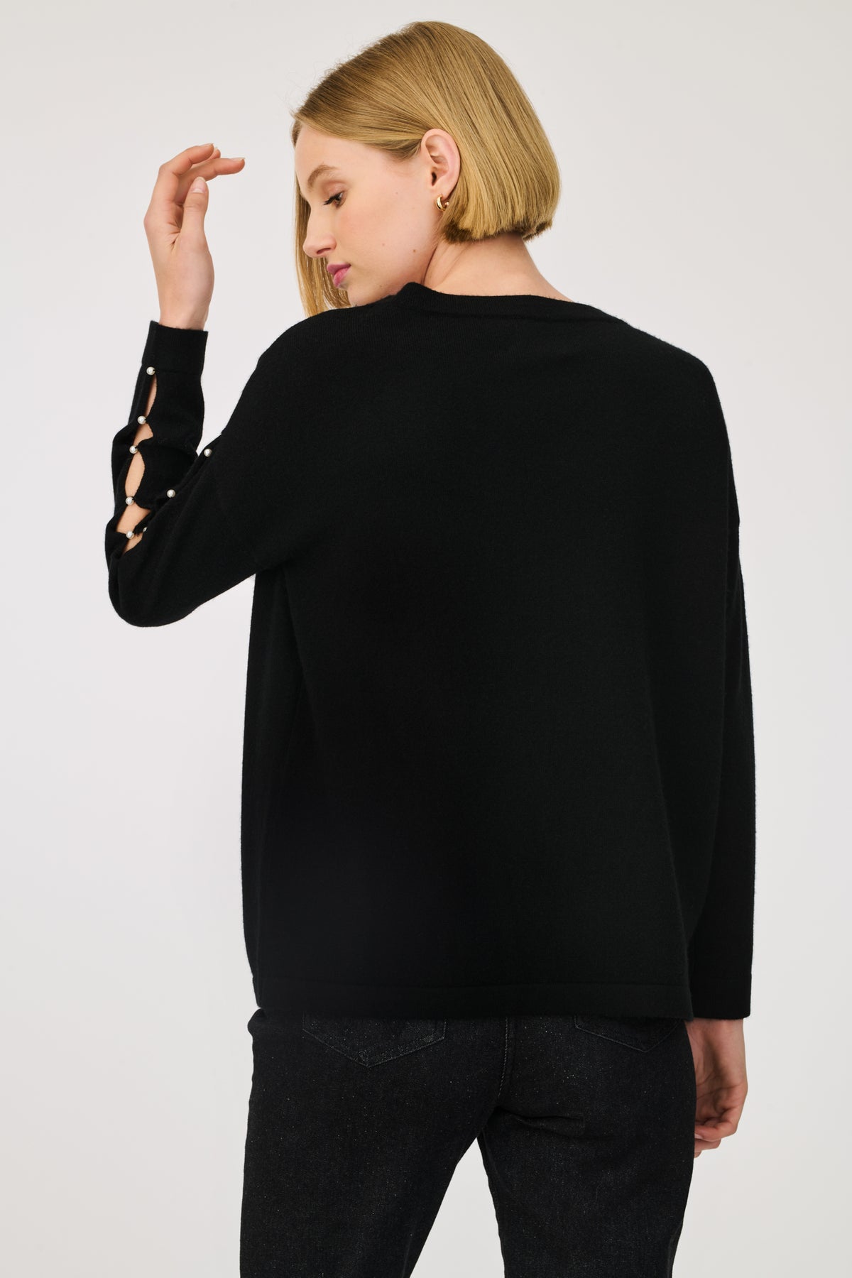 Pull en cachemire mélangé orné de perles