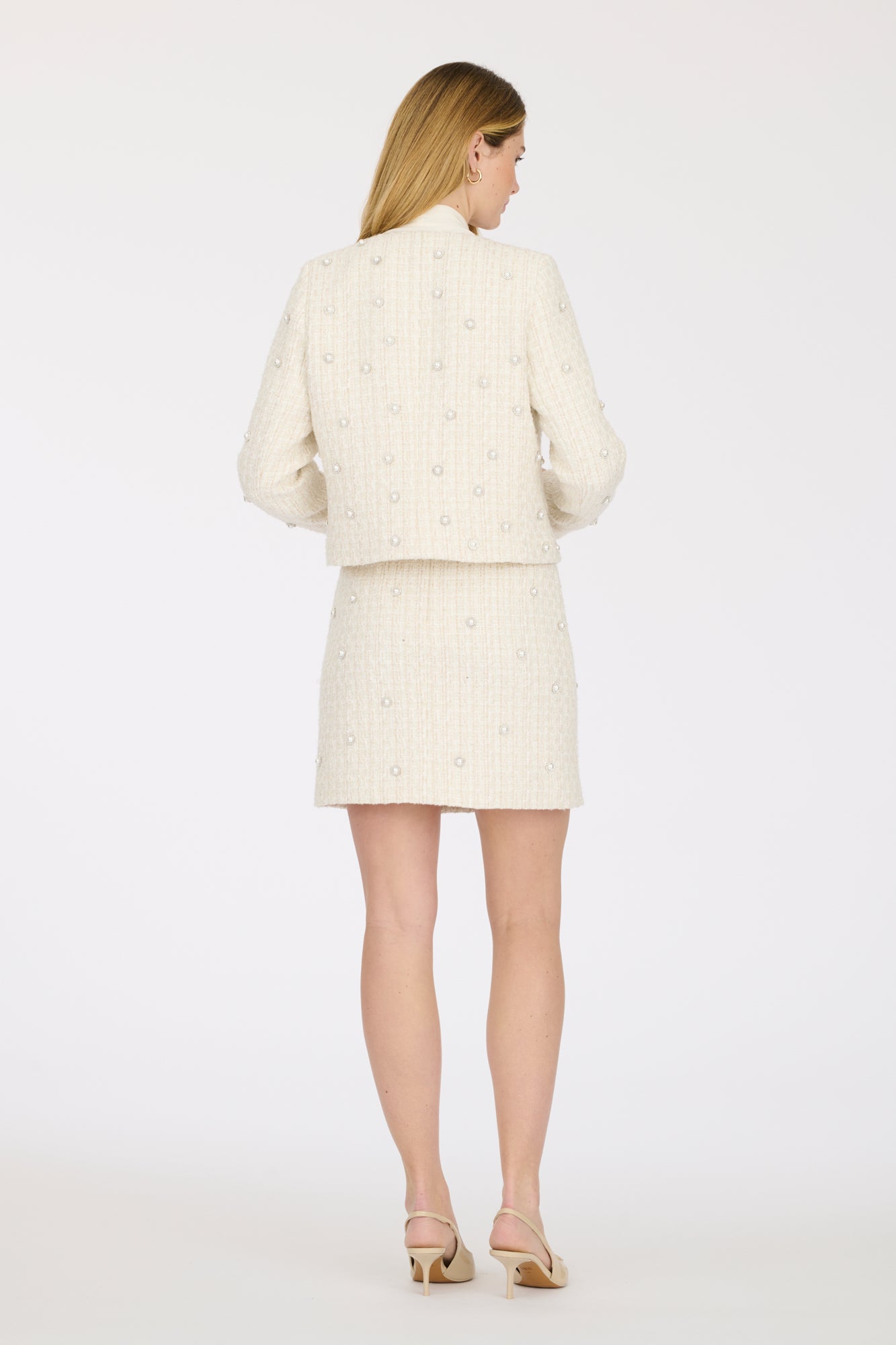 Tweed jacket with pearls