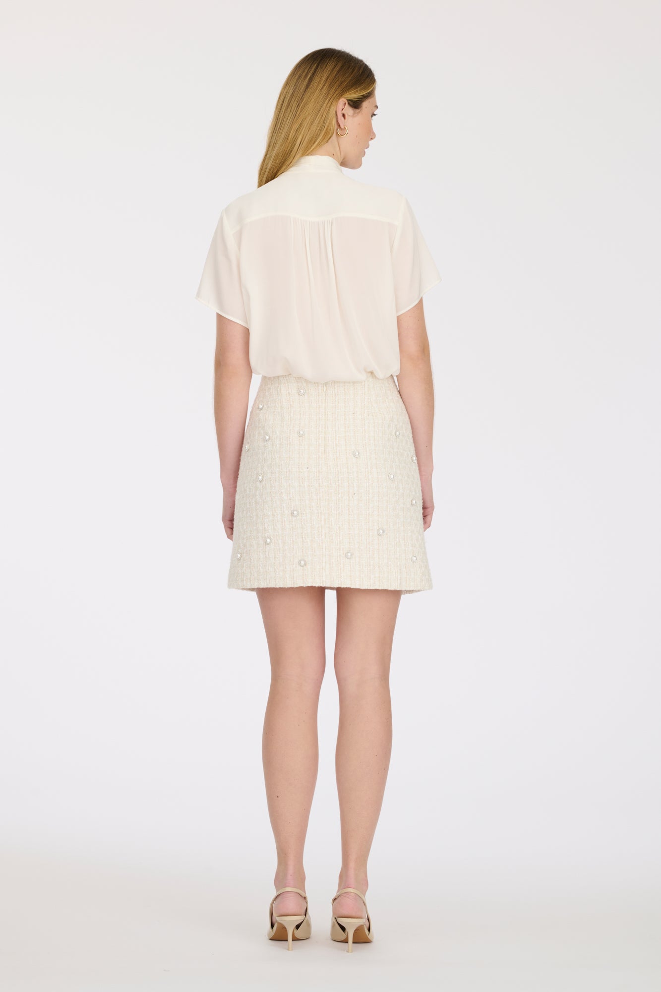 Tweed skirt with pearls