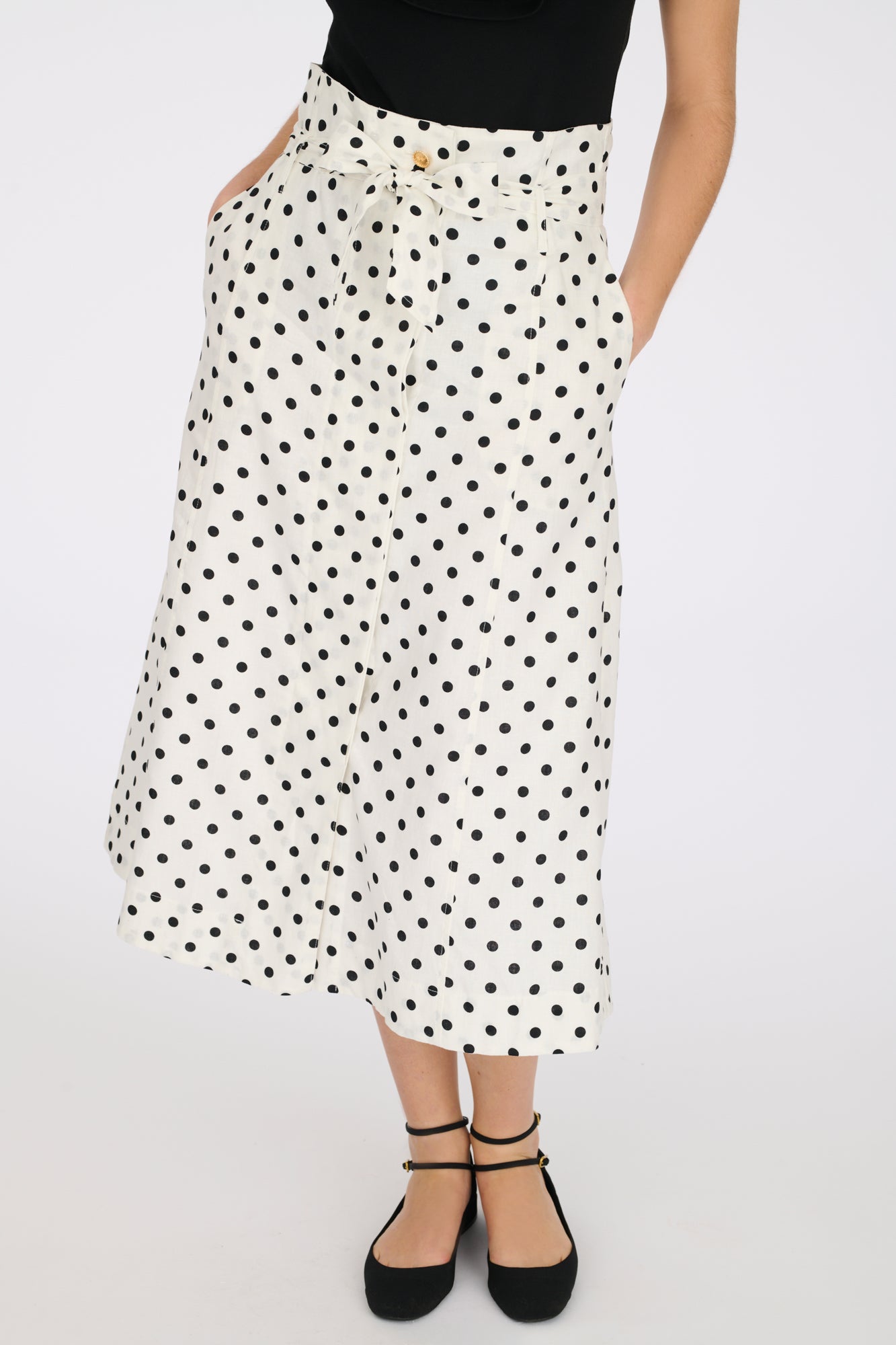 Long linen skirt with polka dots