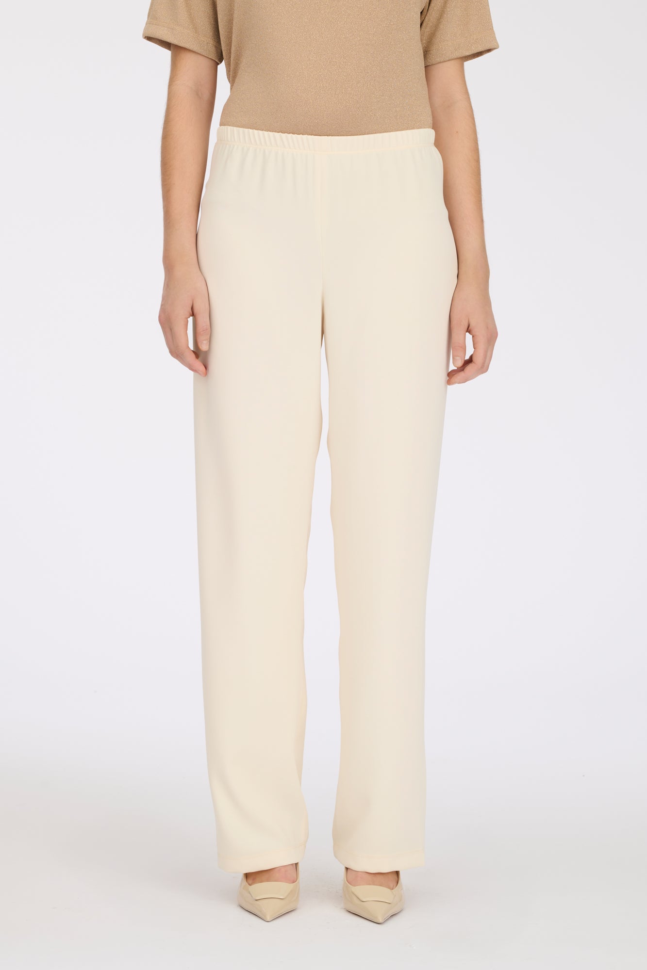 Wide-leg elasticated trousers