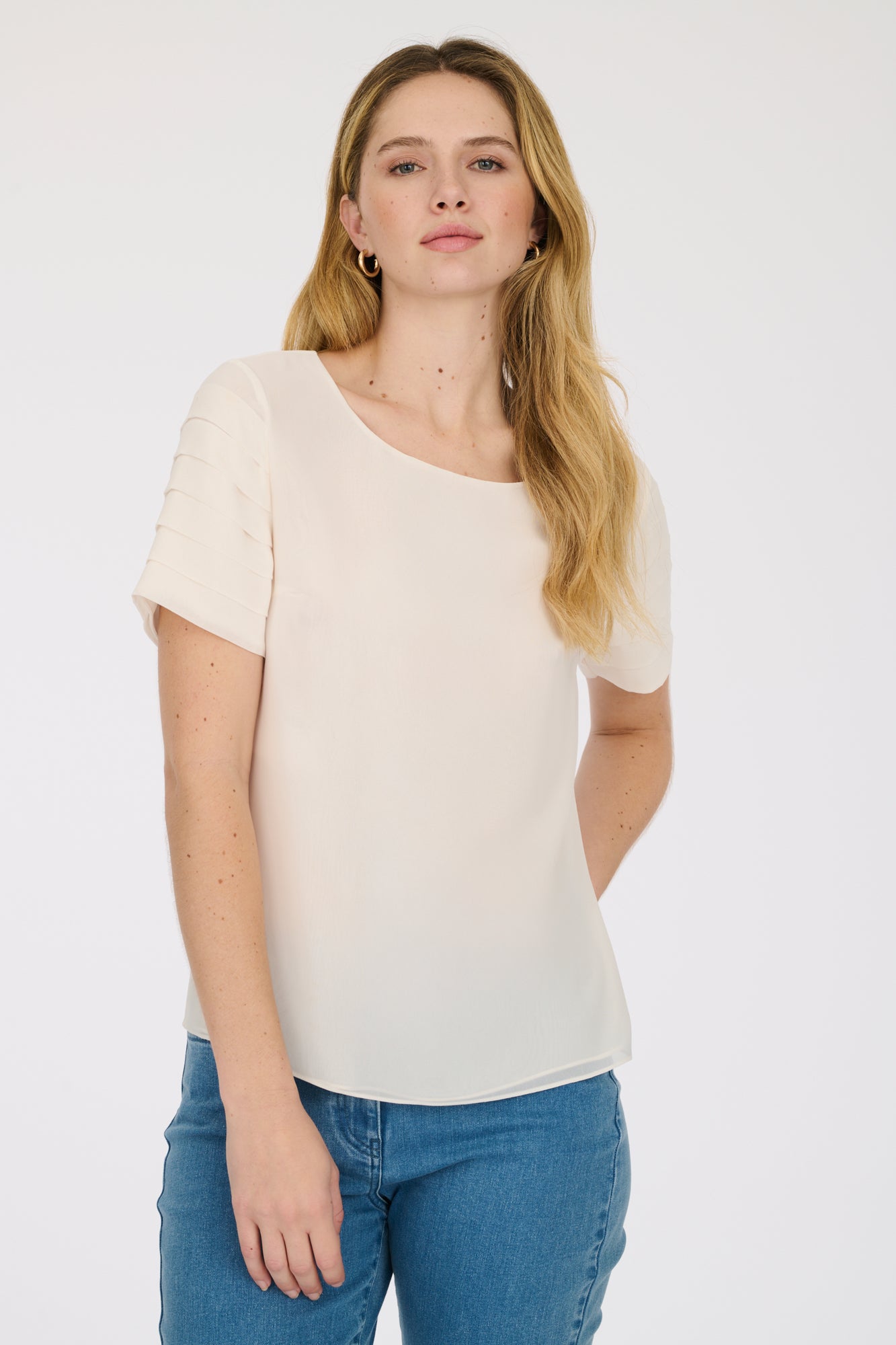 Pleated short-sleeved top