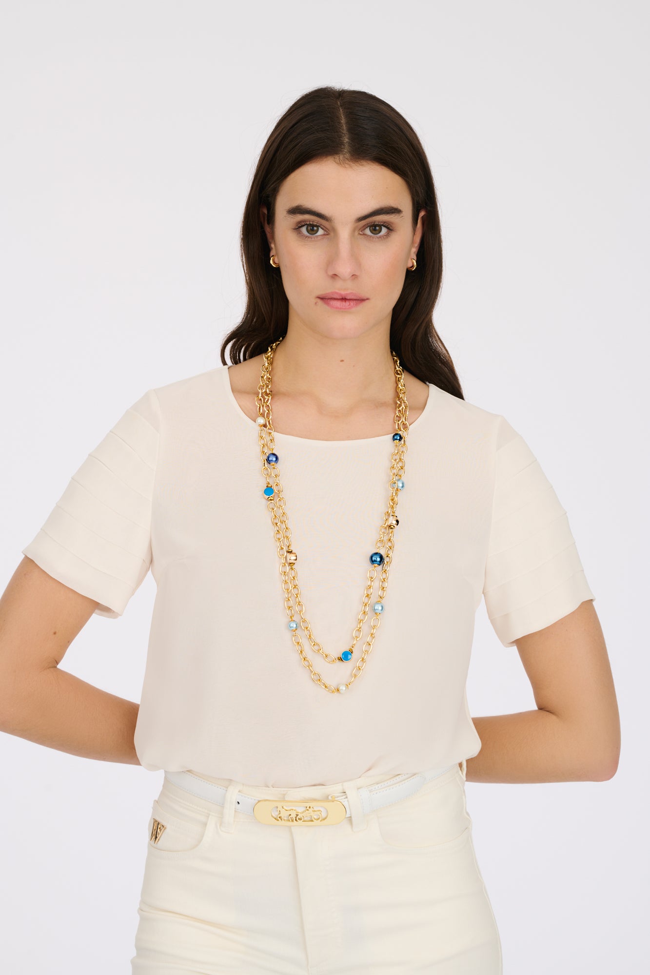 Long double chain necklace with pearls