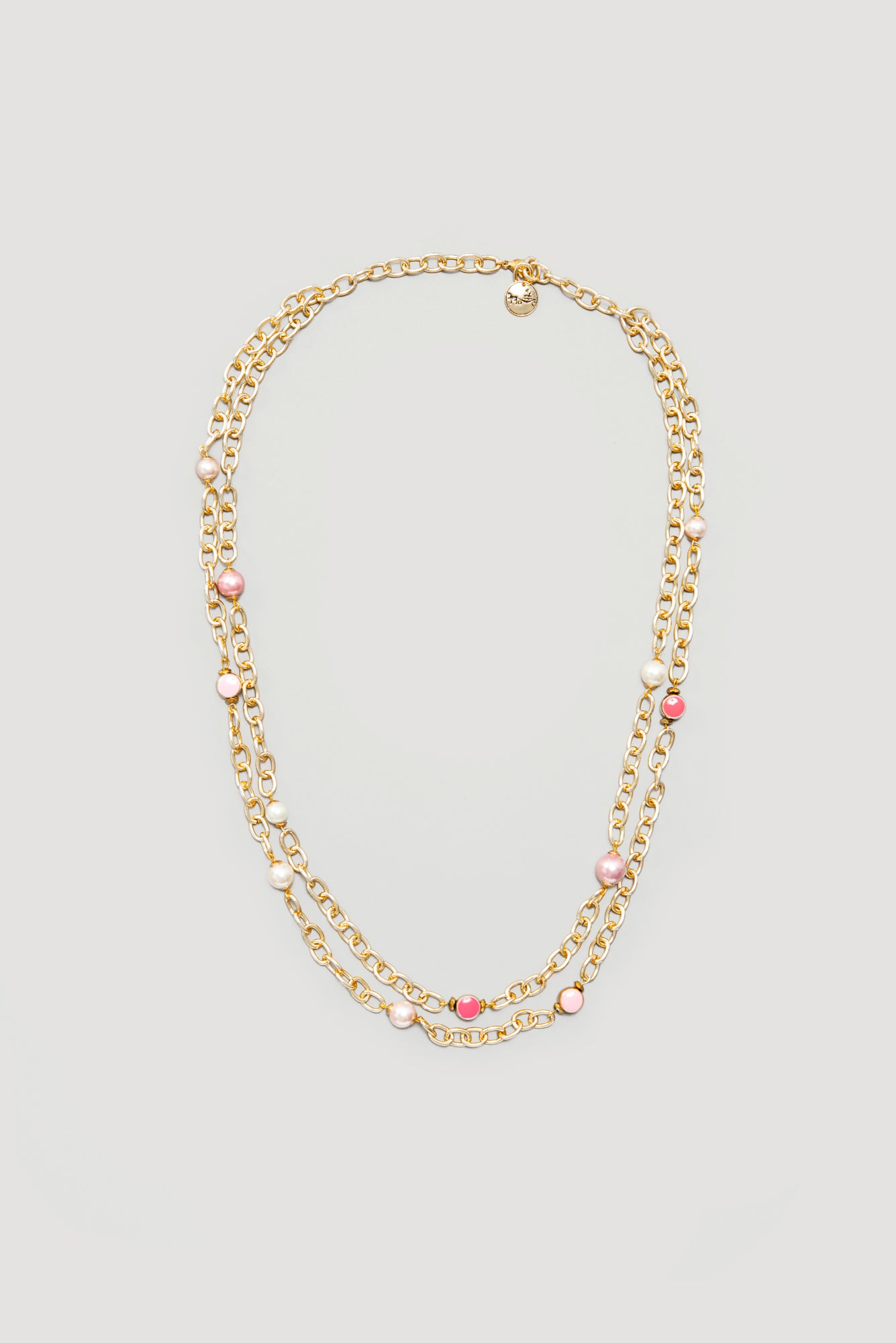 Long double chain necklace with pearls