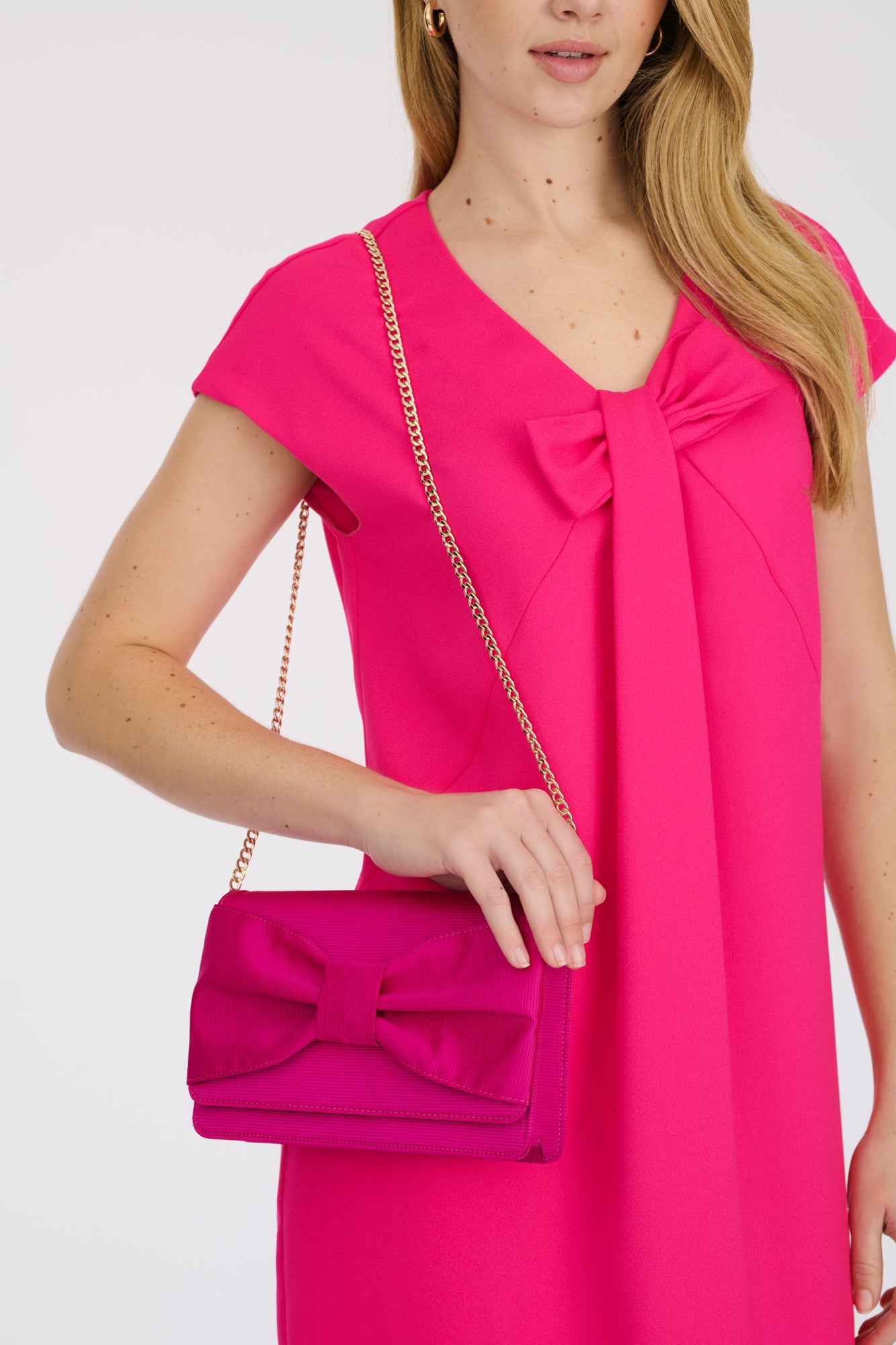 Ottoman clutch bag with bow