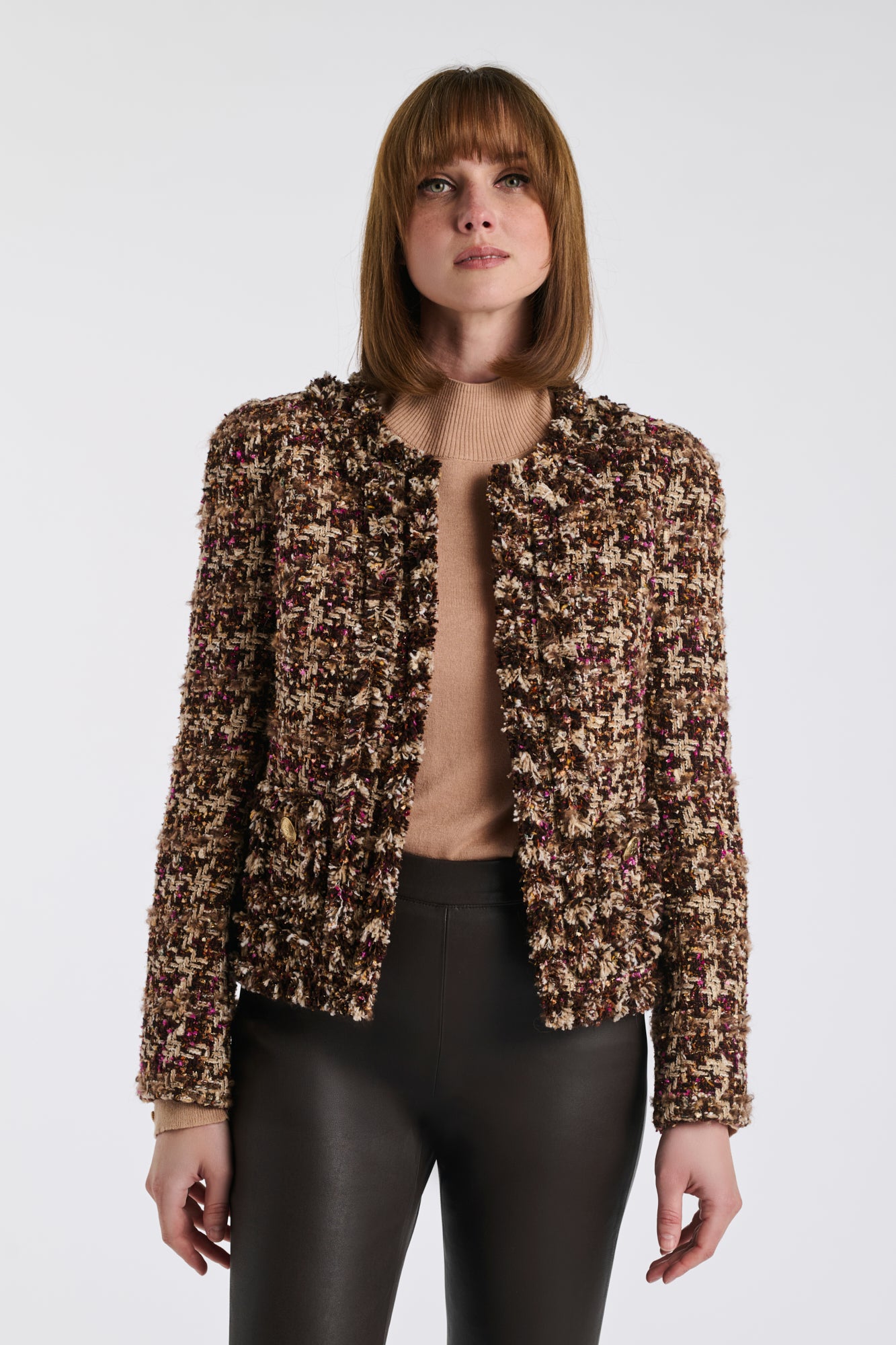 Veste en tweed à carreaux frangé