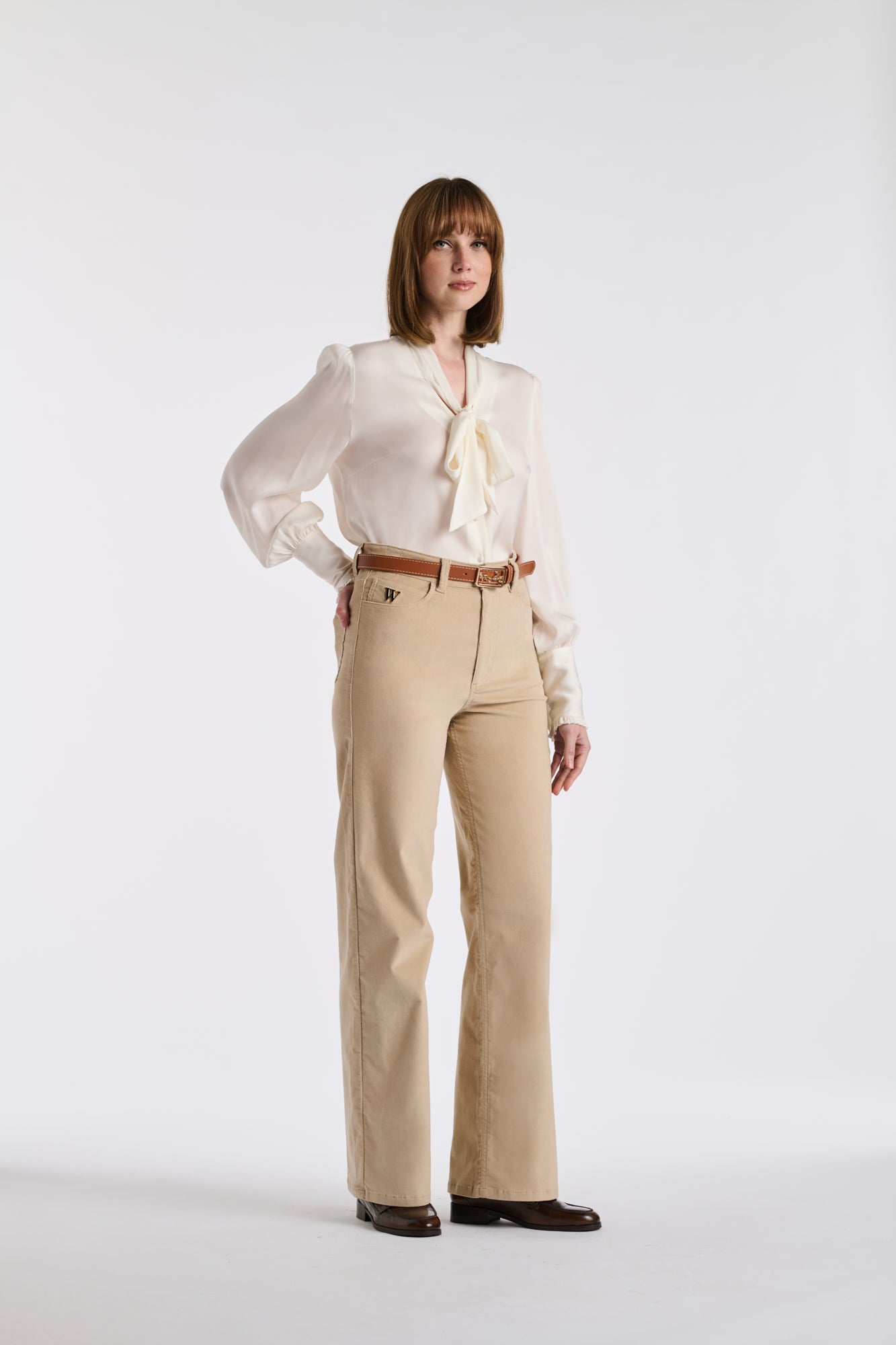 Jean large en velours côtelé