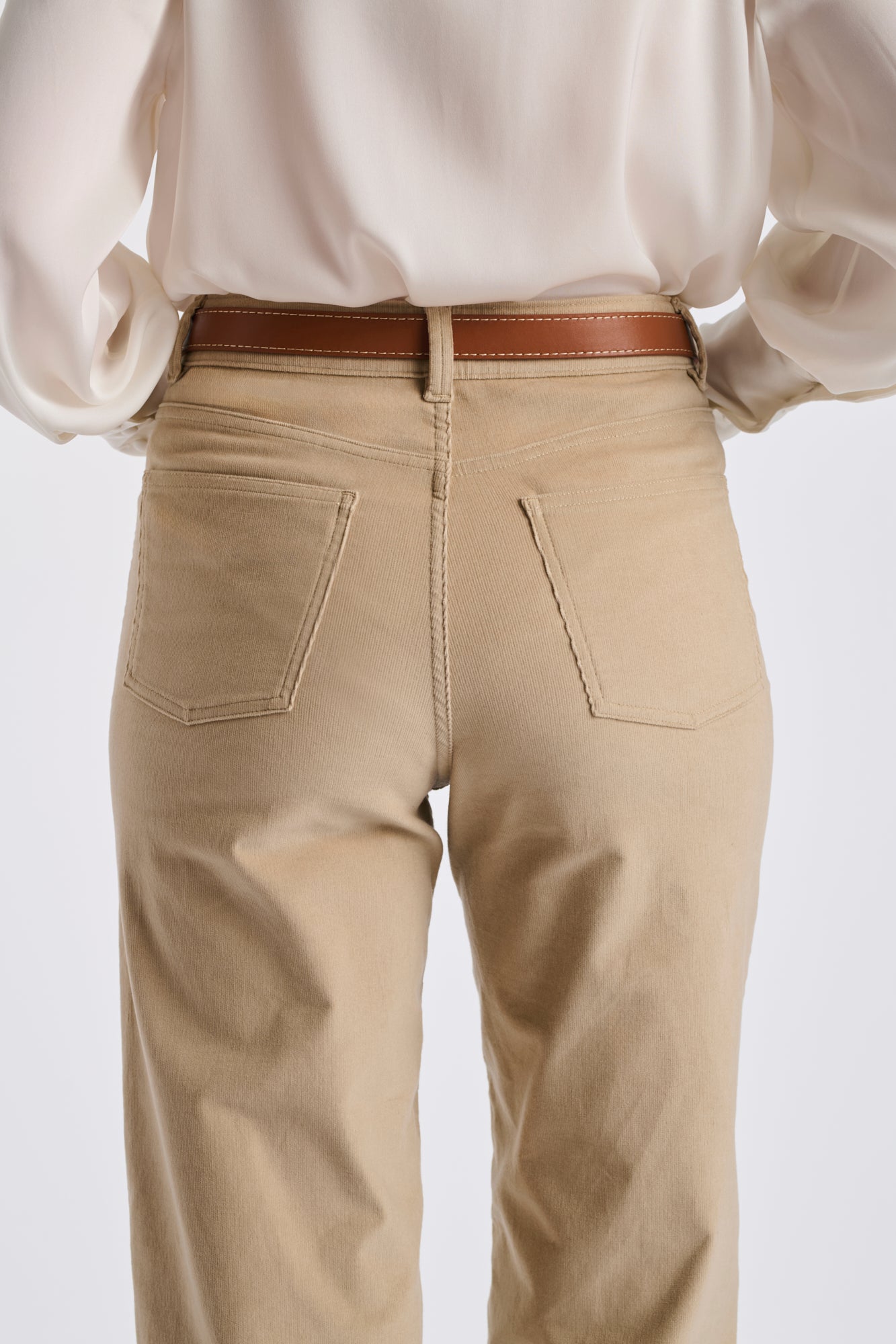 Jean large en velours côtelé