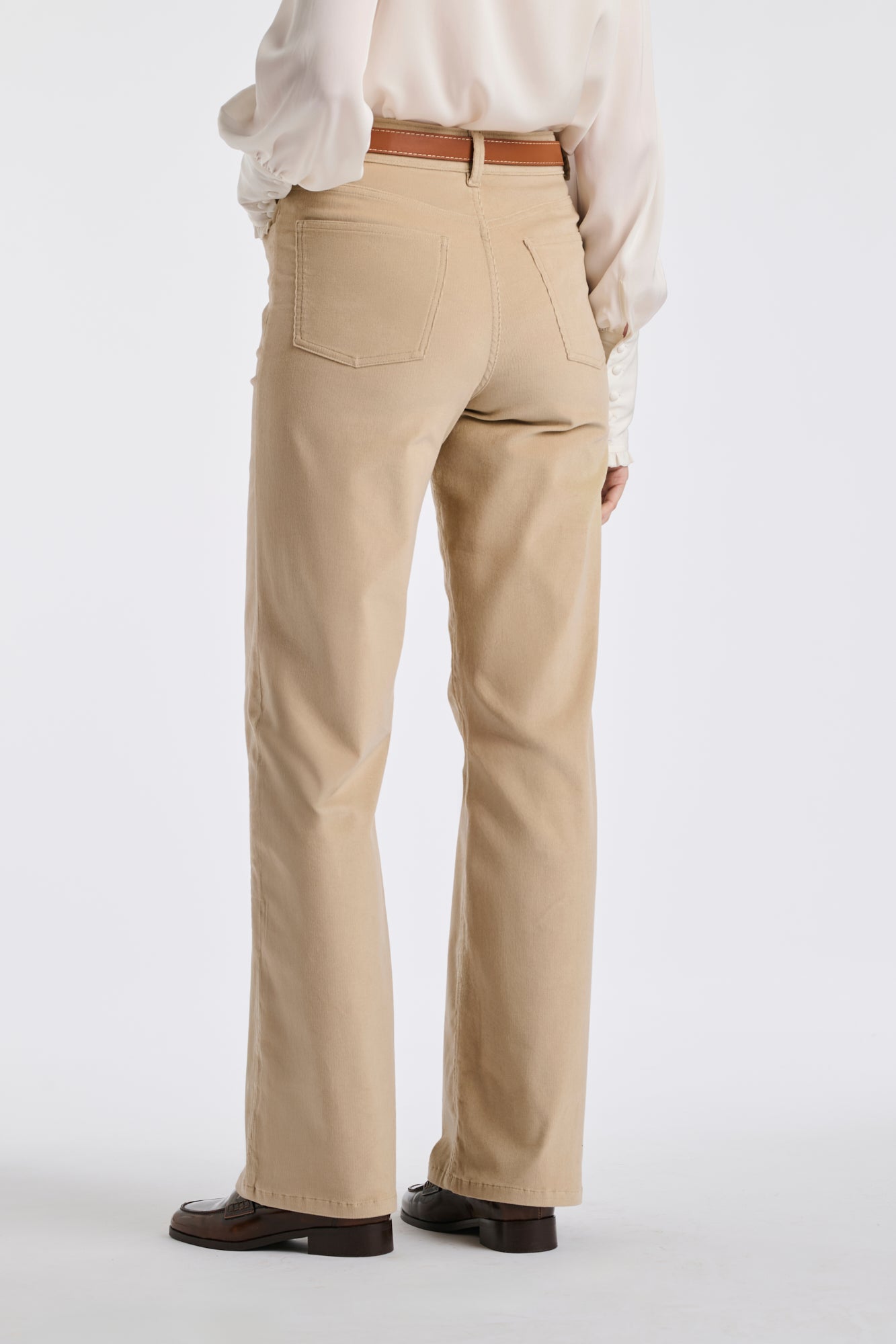 Jean large en velours côtelé