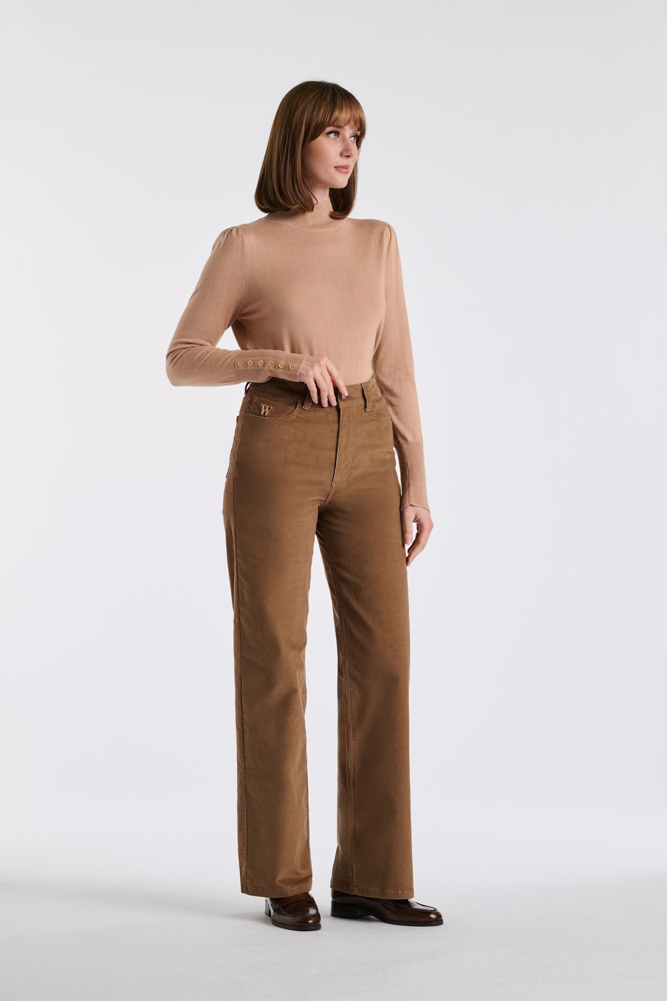 Jean large en velours côtelé