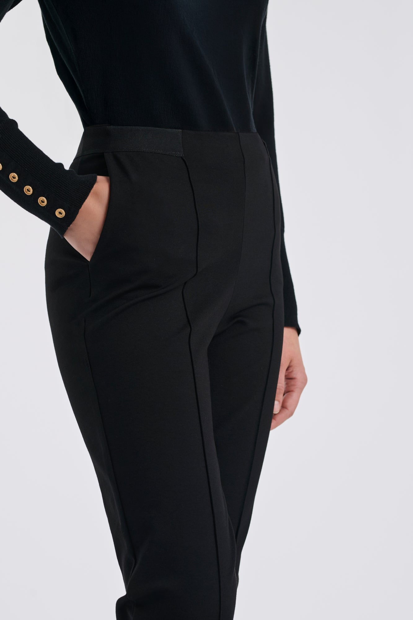 Pantalon cigarette en jersey élastiqué