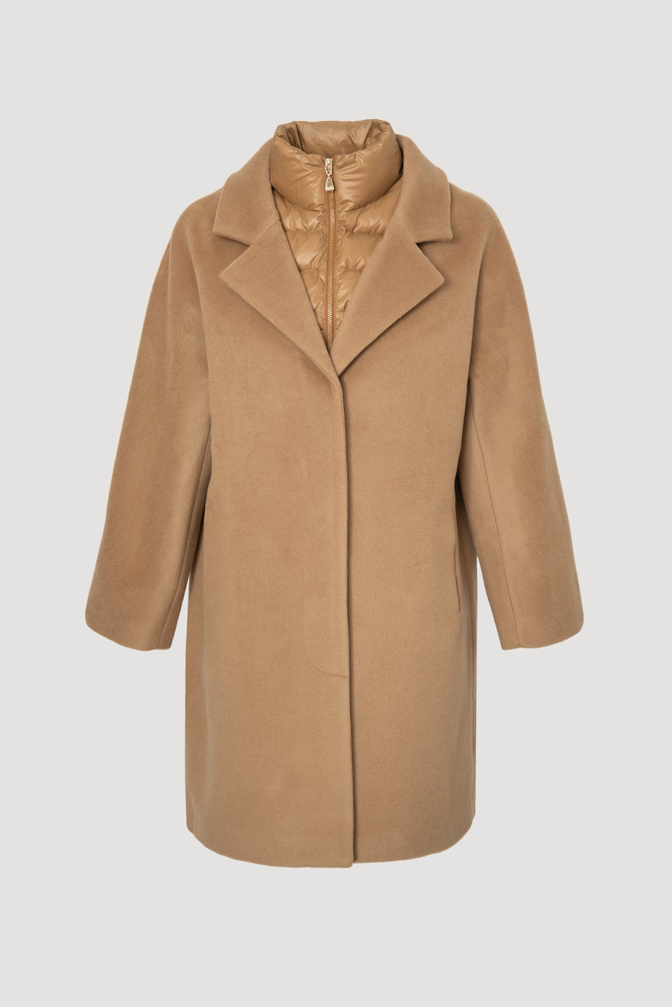 Virgin wool and ultra-light down coat