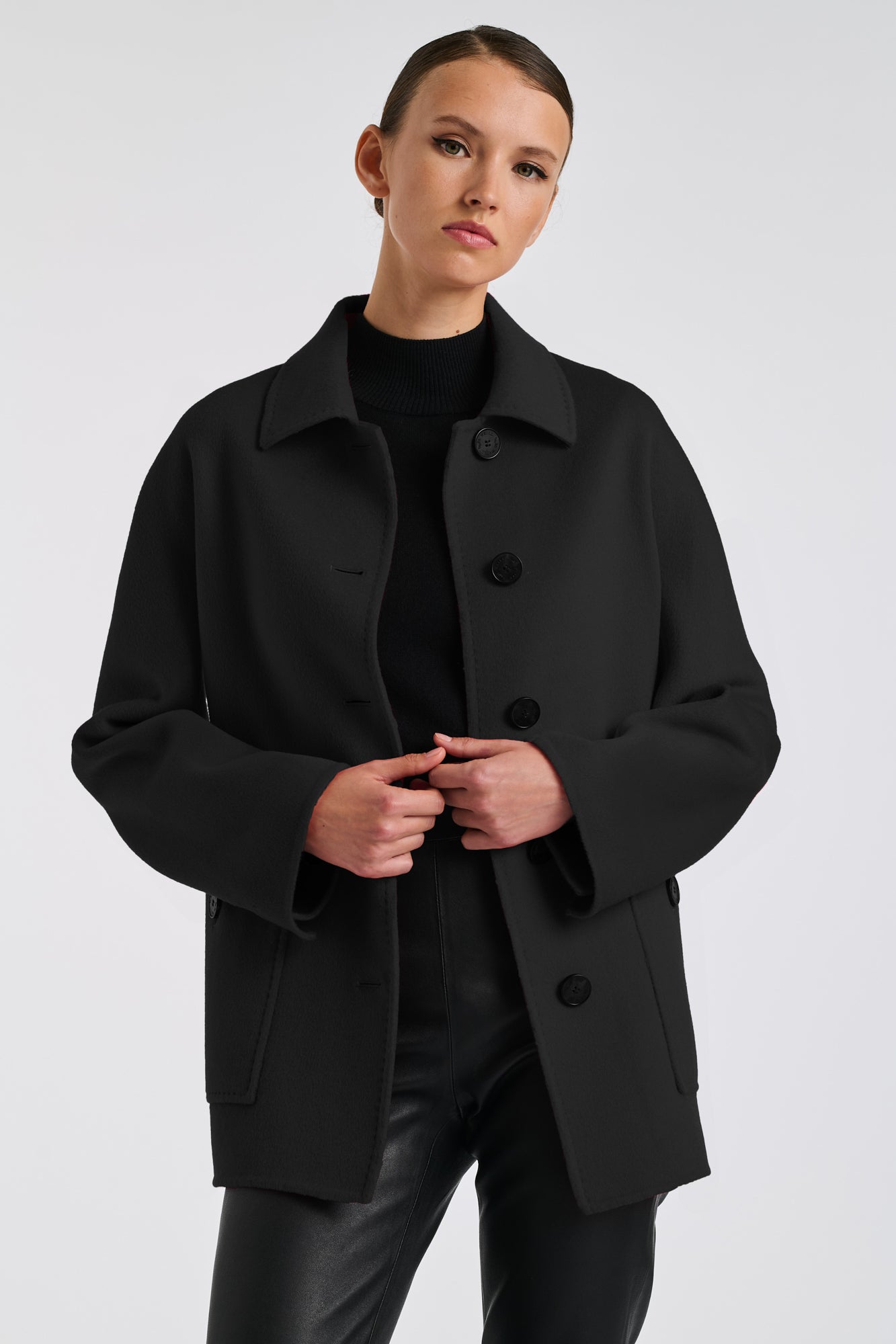 Reversible wool and cashmere coat