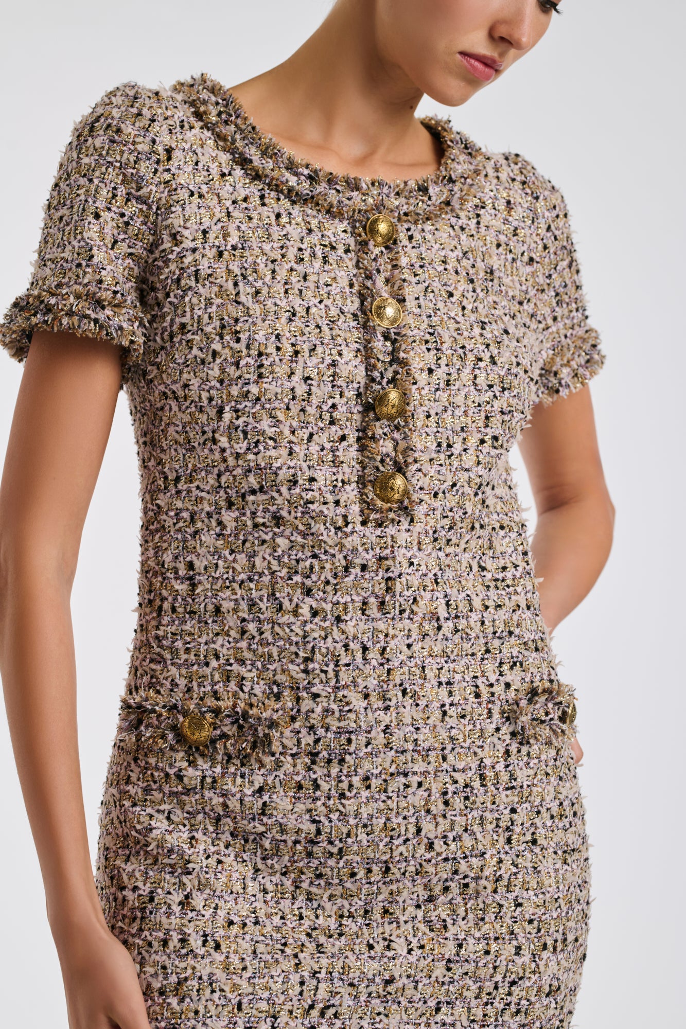 Robe en tweed frangé irisé