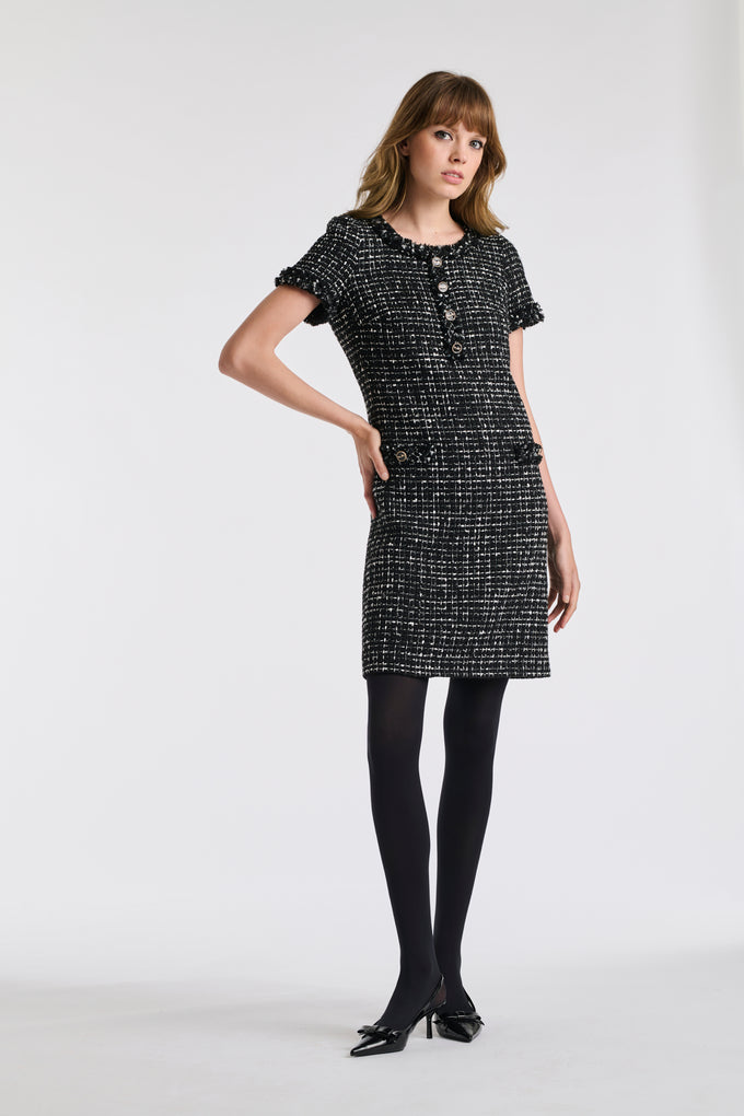 Robe en tweed bicolore frangée