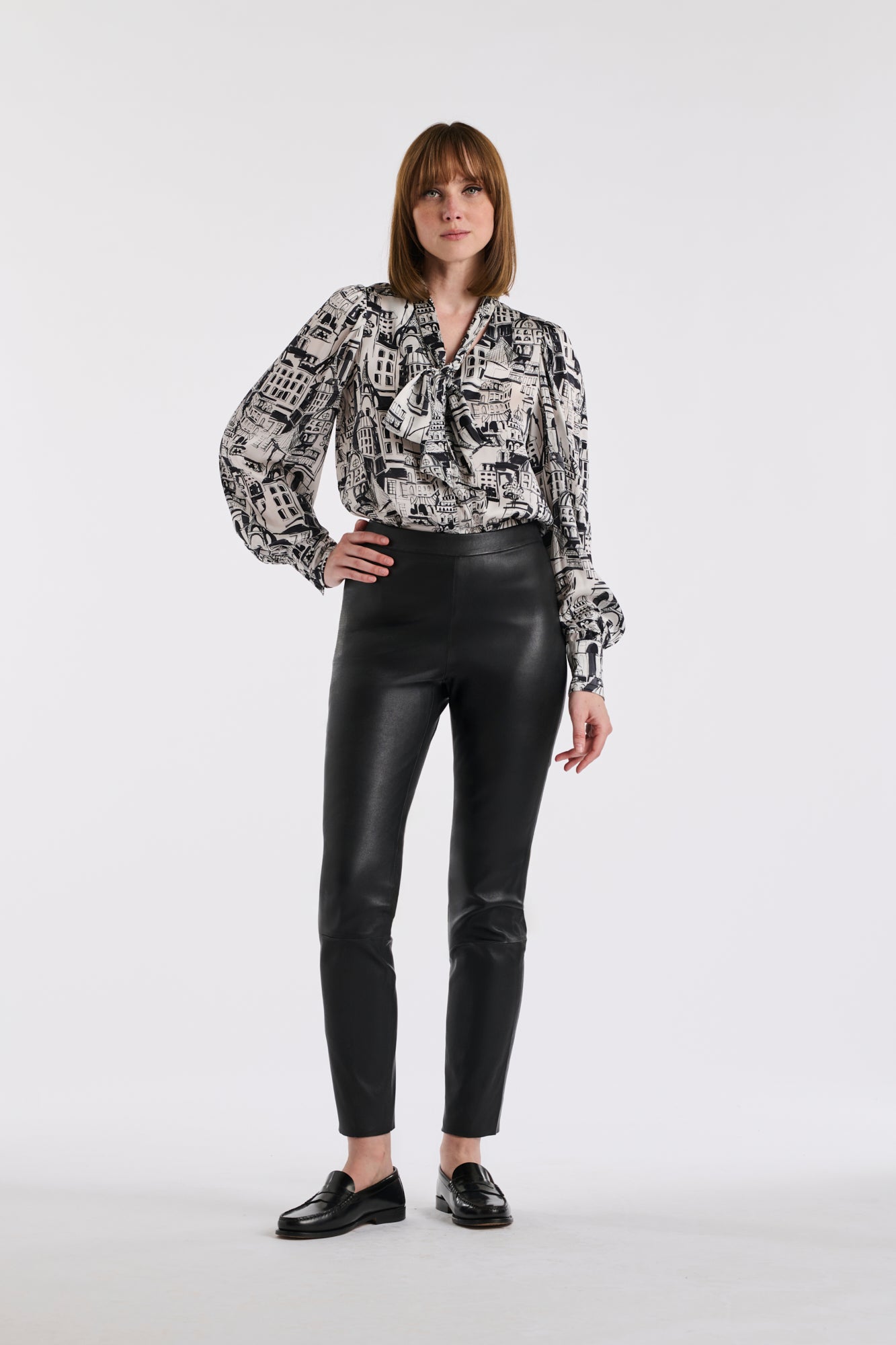 Blouse en soie imprimée paris