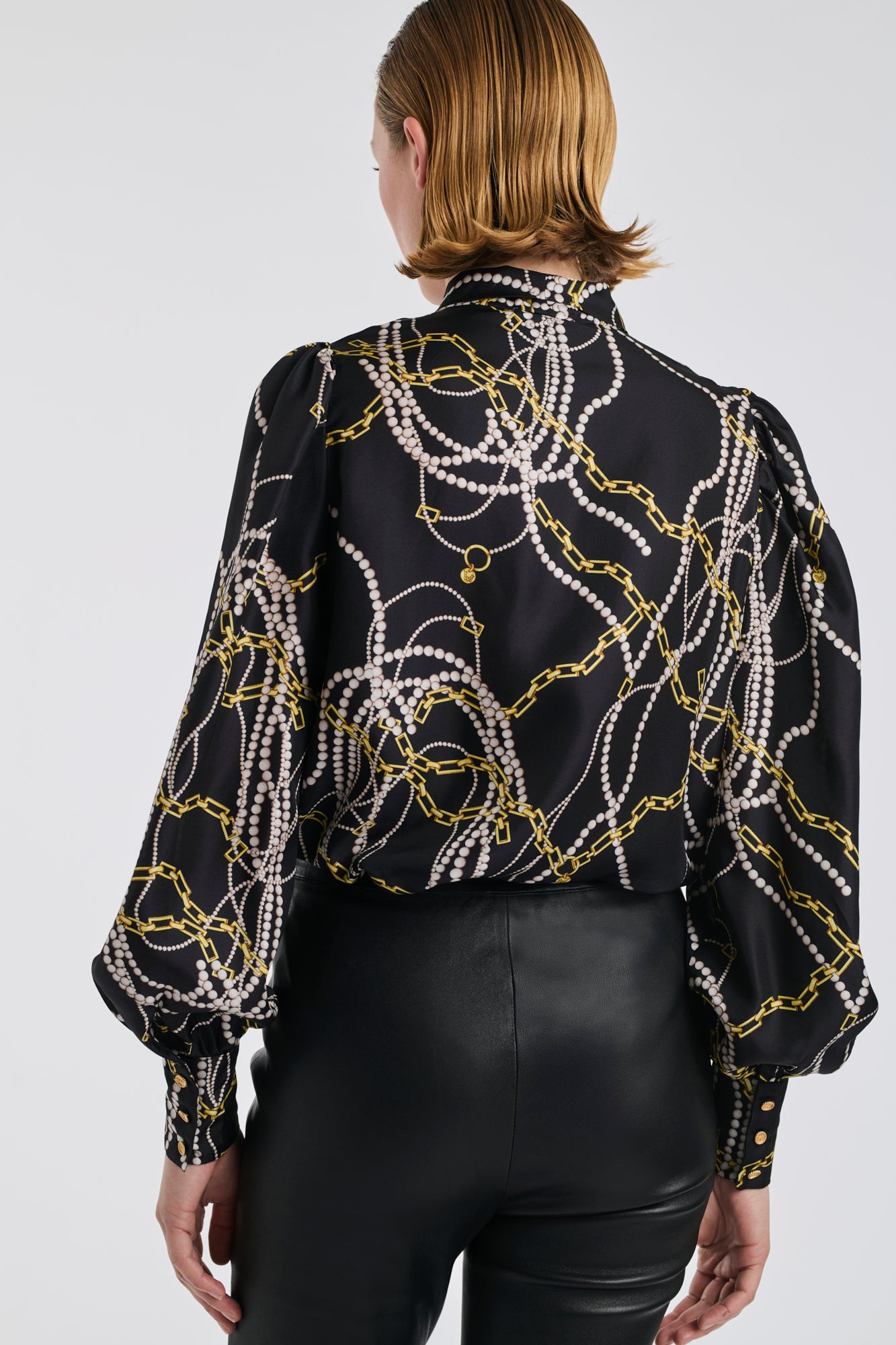 Blouse en soie imprimée bijoux