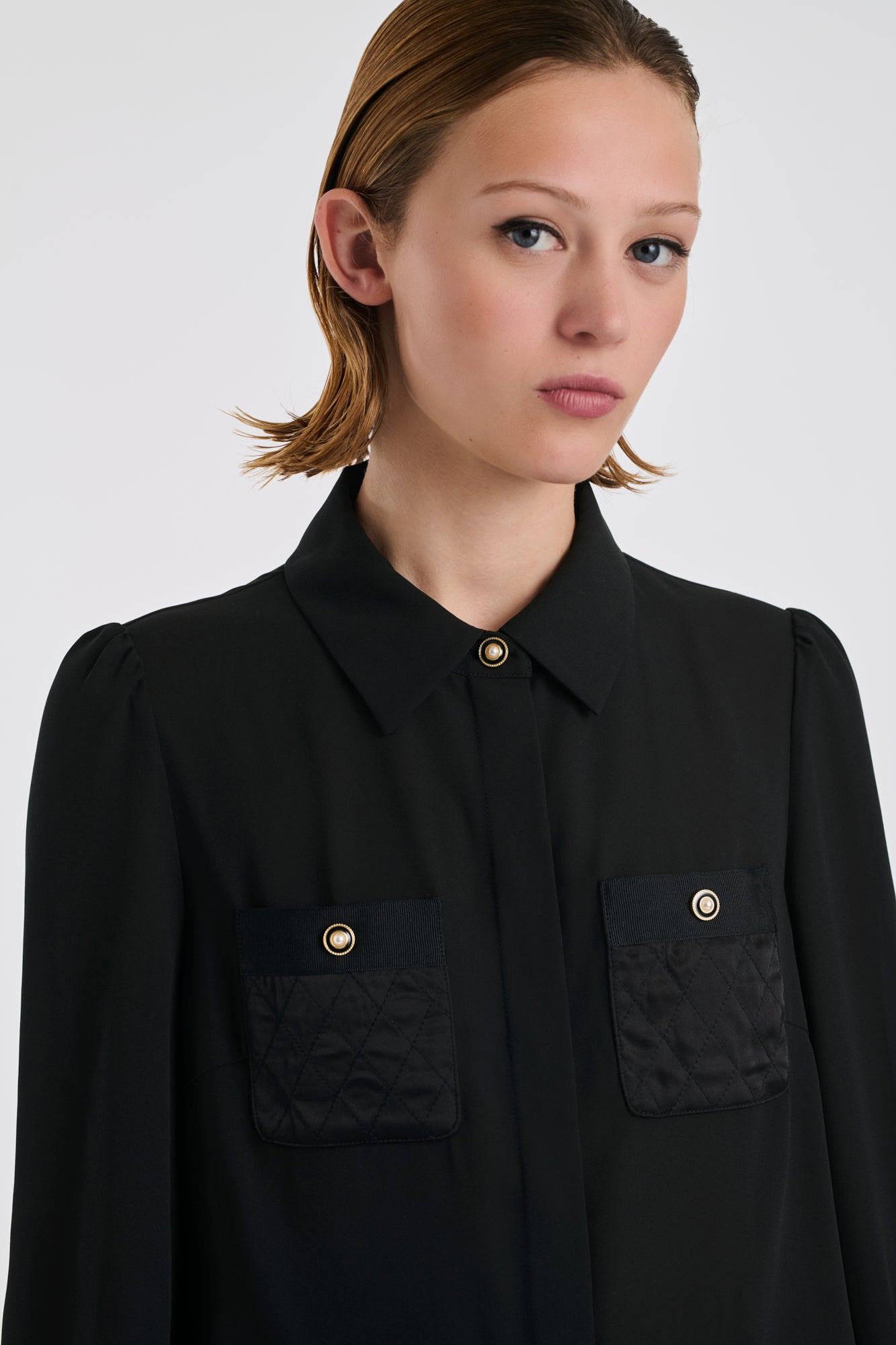 Chemise en crêpe matelassée