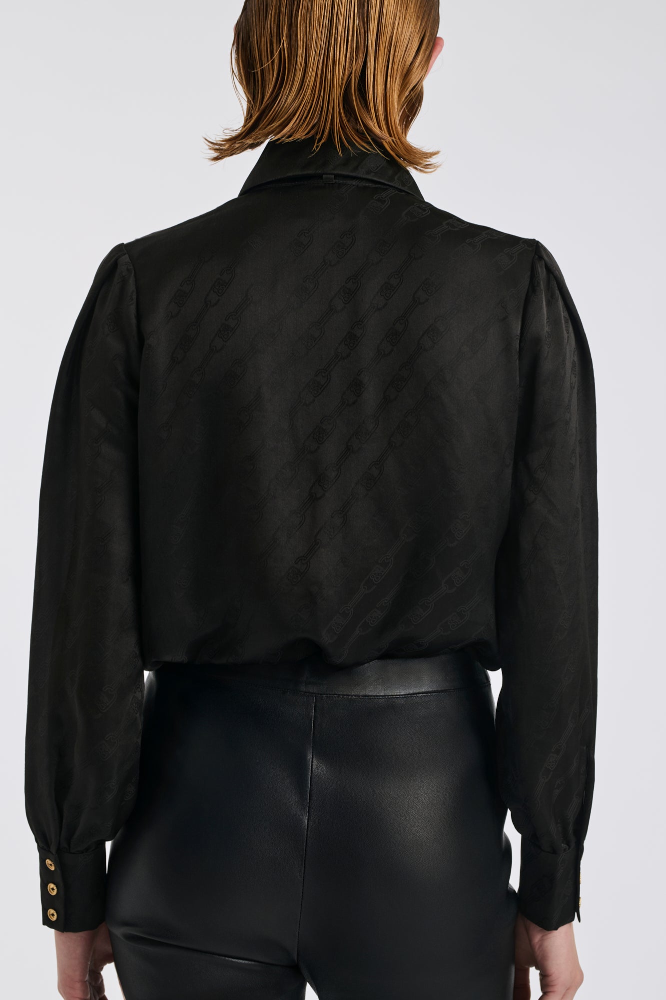 Chemise lavallière en jacquard de soie