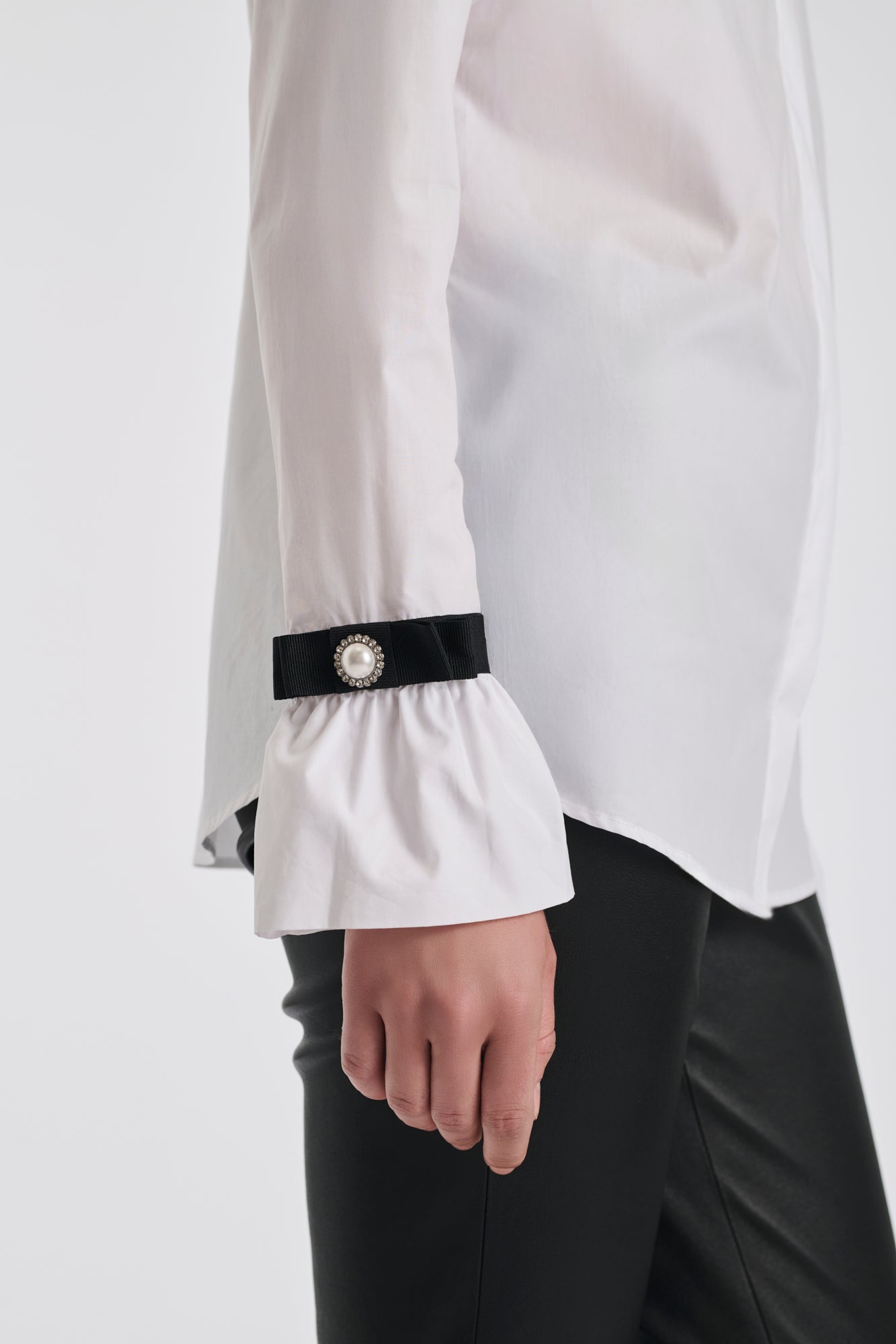 Poplin shirt with grosgrain details