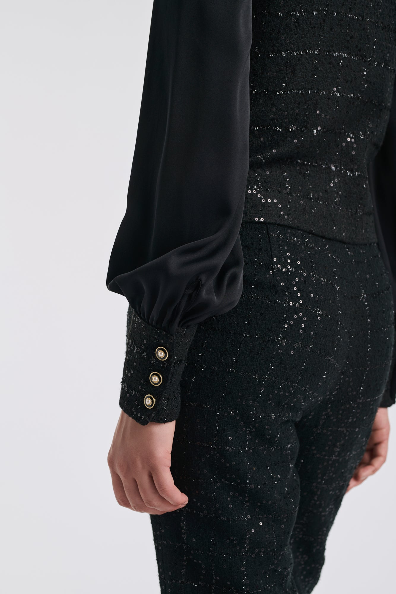 Bi-material pussy bow shirt in tweed and silk