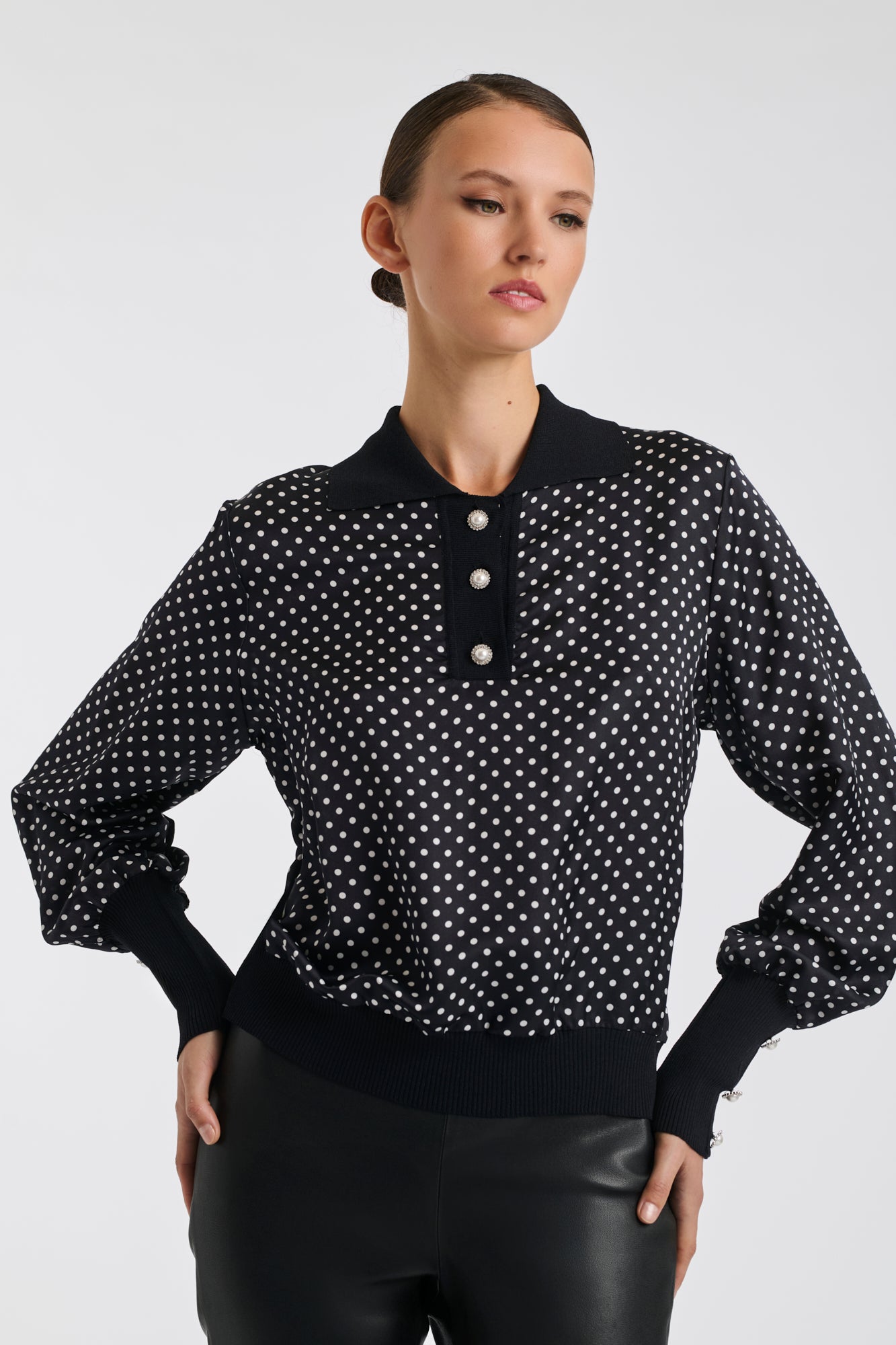 Polo bimatière en soie et maille