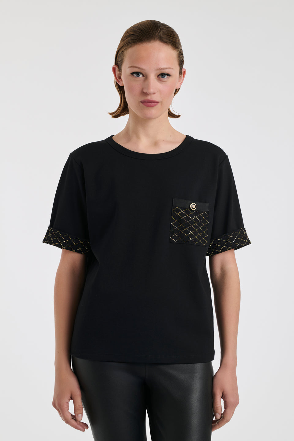T-shirt détails effet matelassé