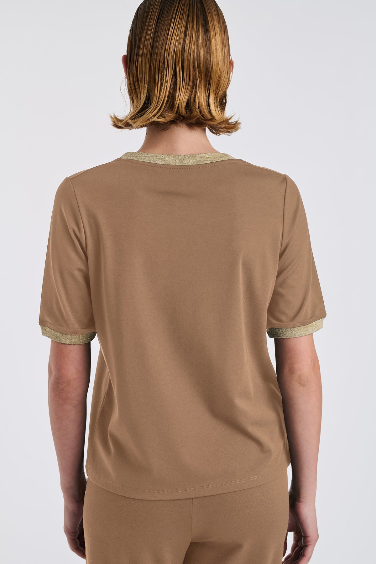 T-shirt logo irisé